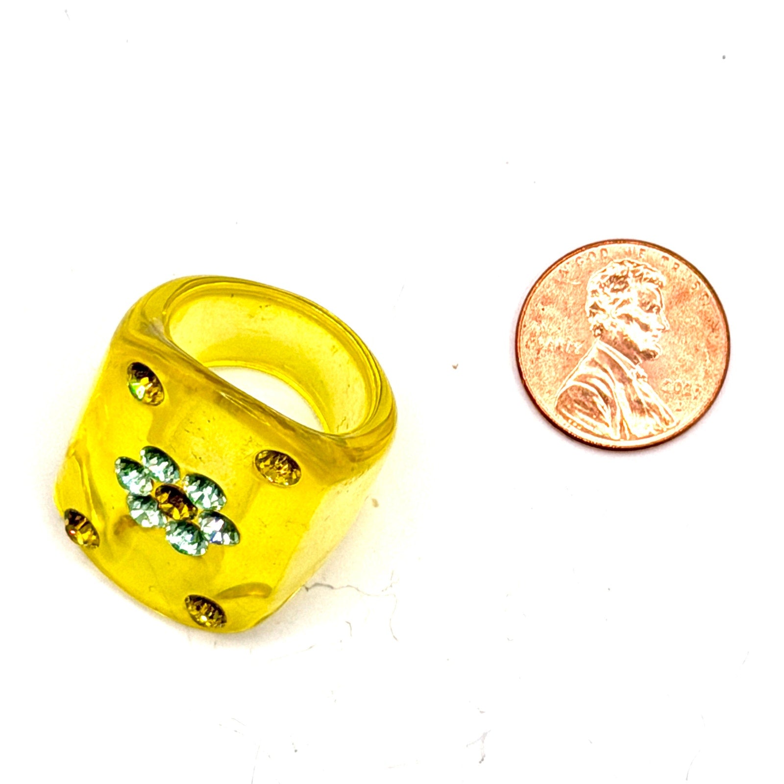 Vintage 90s Yellow Resin Rhinestone Flower Chunky Statement Ring