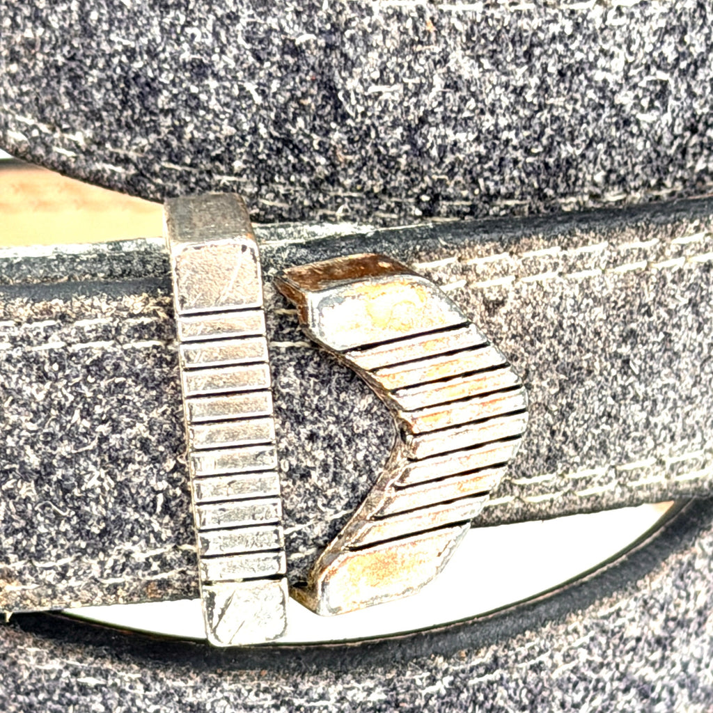 Vintage 90s Gotcha Covered Grey Brushed Genuine Leather Western Tipped Belt