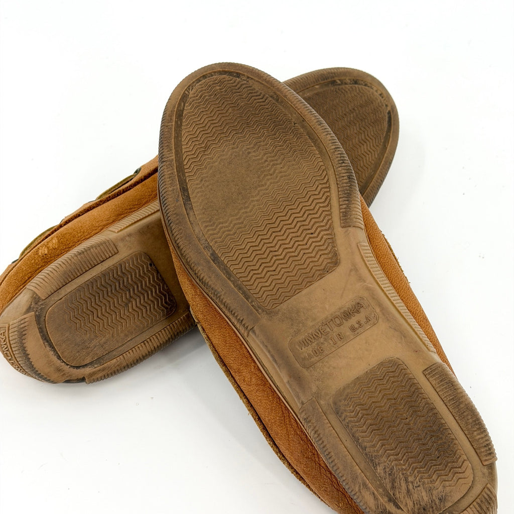 Vintage 90s Minnetonka Tan Genuine Leather Fringe Moccasin Loafers