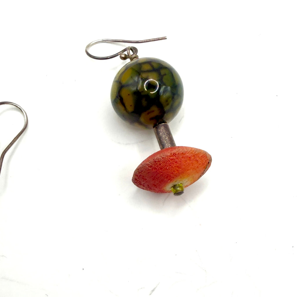 Vintage 90s Olive Green Crackle Glass Boho Drop Earrings