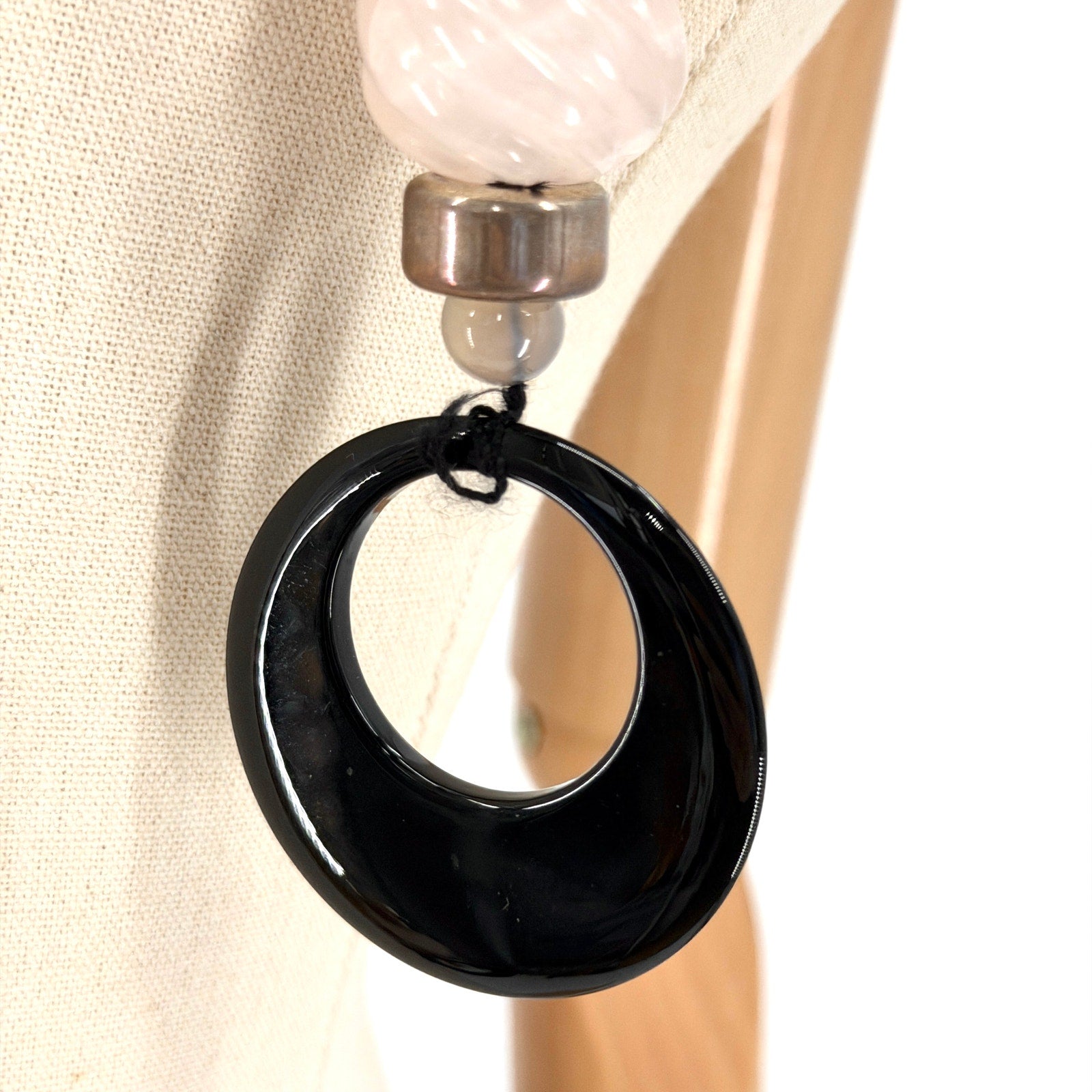 Vintage 90s Rose Quartz Onyx Grey Agate Hand Knotted Lariat Statement Necklace