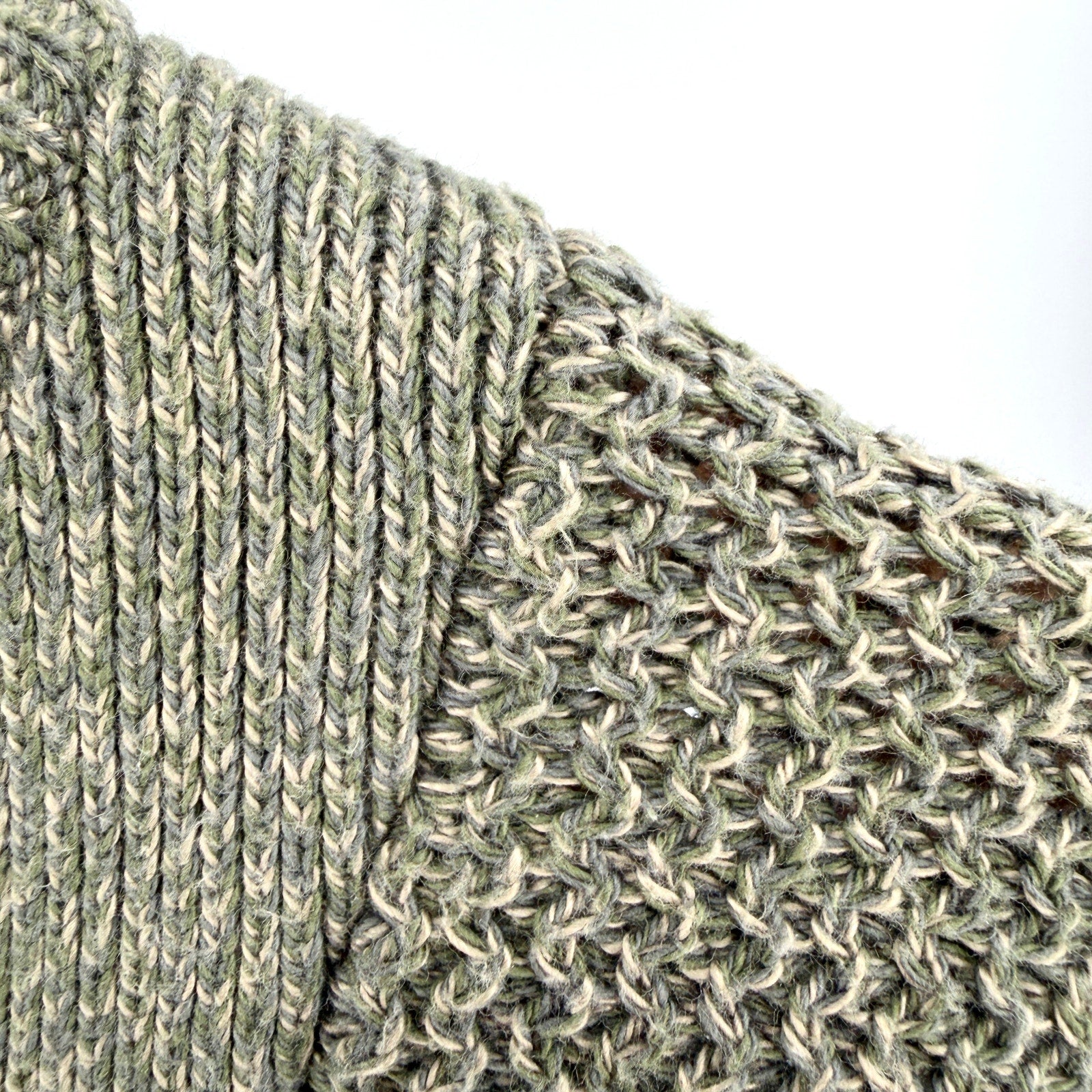 Vintage 90s RedHead Olive Green Waffle Knit Henley Sweater