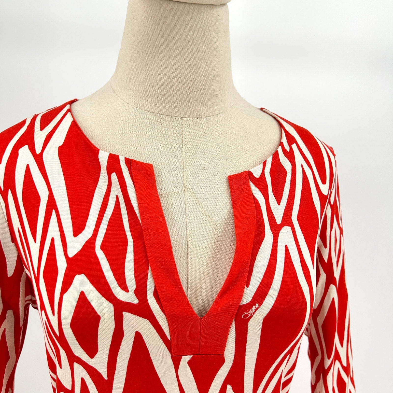 Diane von Furstenberg Red Cream Knit 100% Silk Tunic Mini Dress