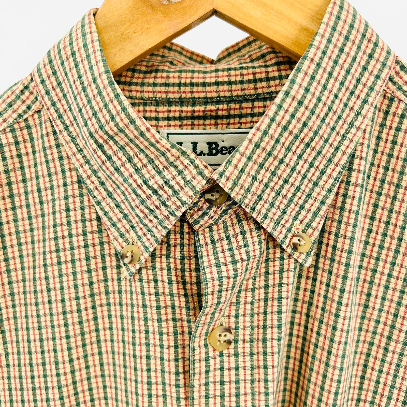 Vintage 90s L.L.Bean Tan Green Red 100% Cotton Check Button-Down Shirt