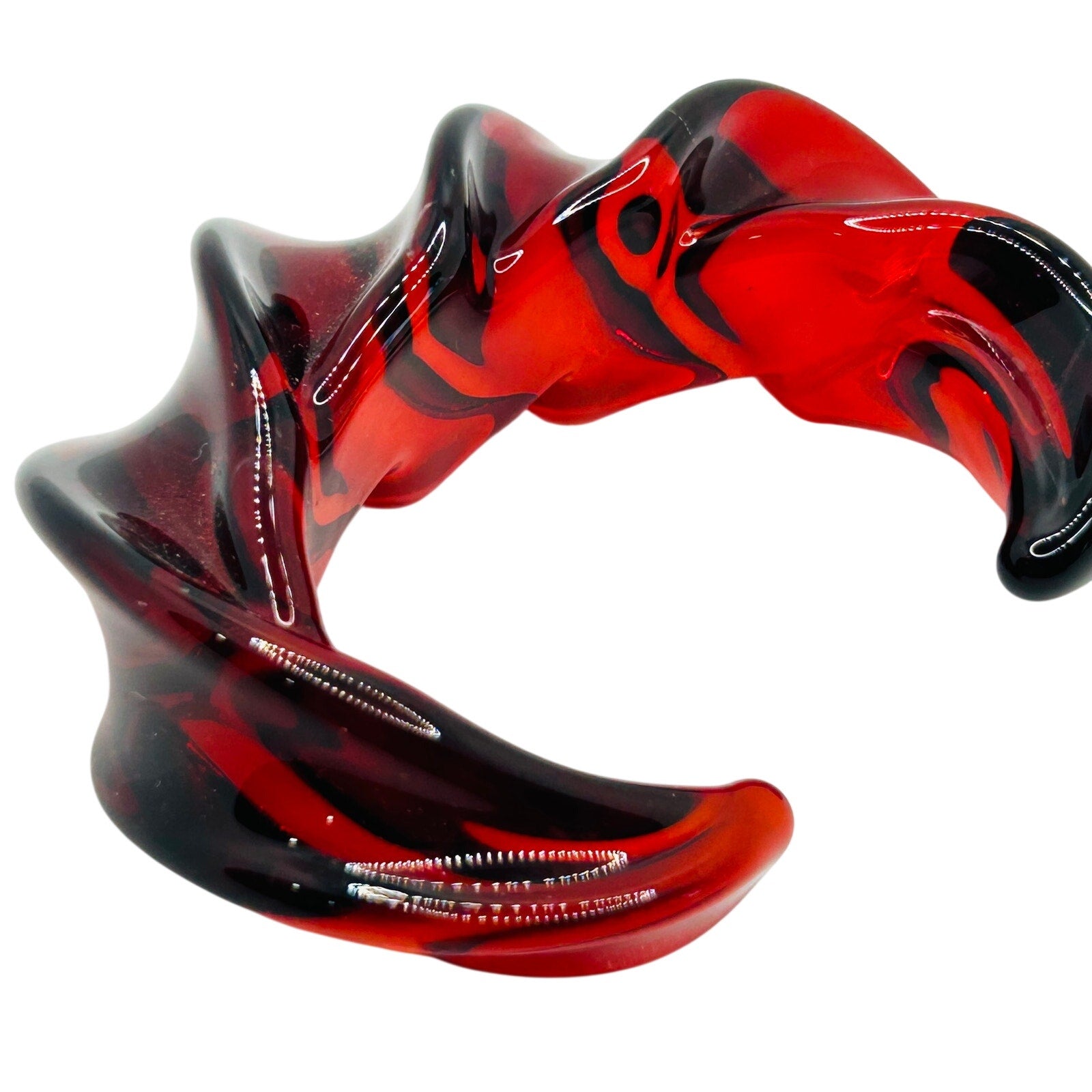 Vintage 90s Red Black Handblown Glass Swirl Chunky Avant Garde Cuff Bracelet