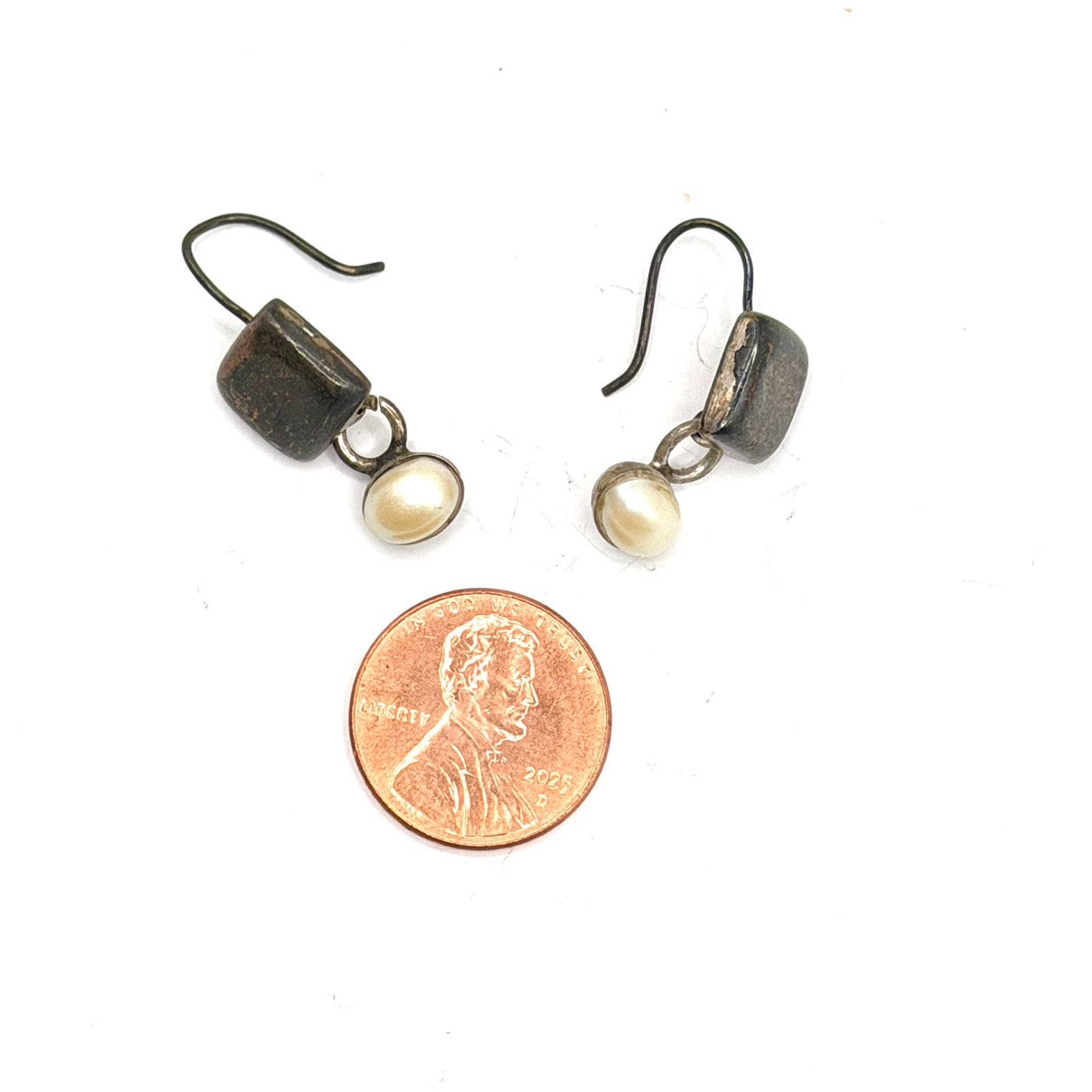 Vintage 90s Sterling Silver Stamped Mexico Pearl Drop Earrings