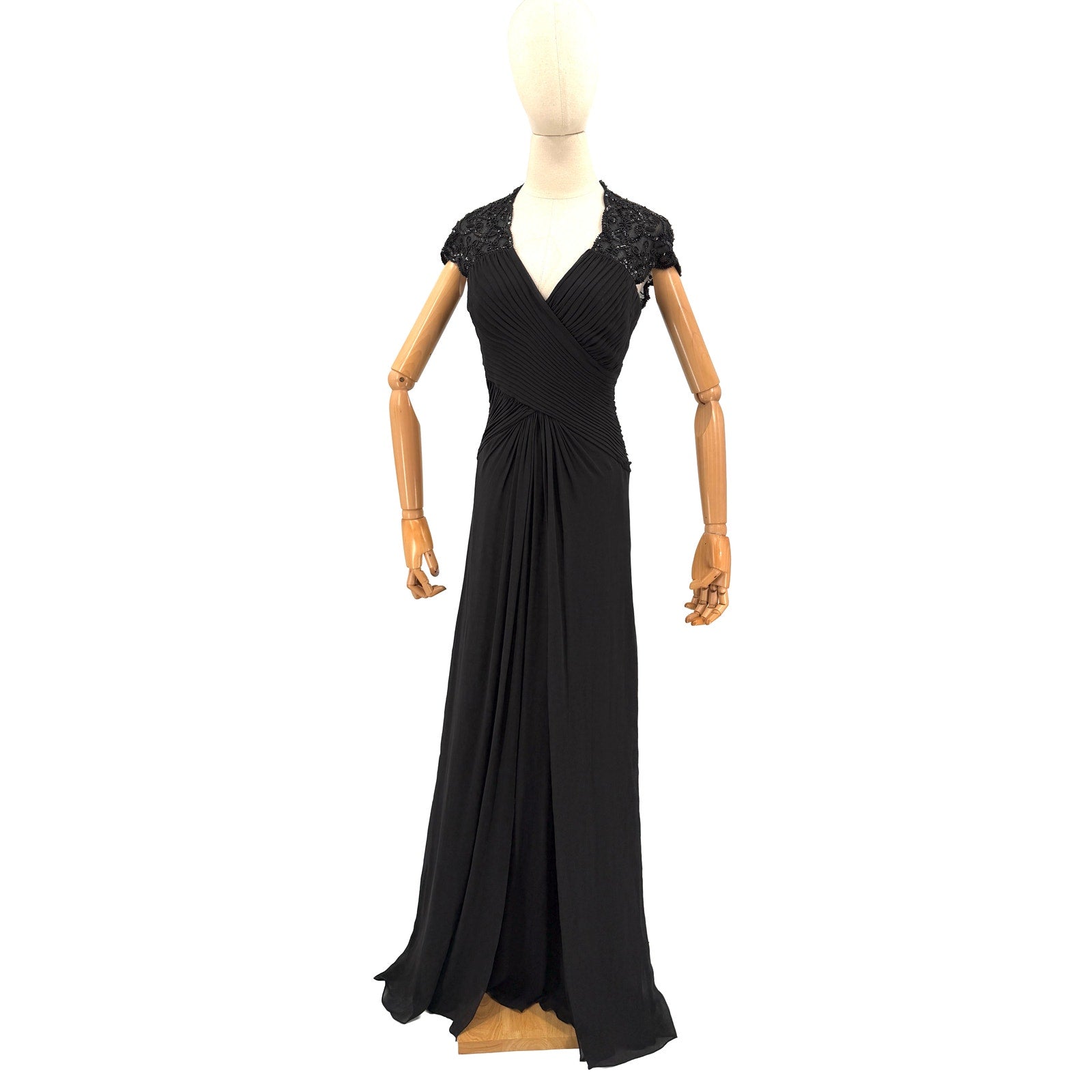 Vintage Y2K Tadashi Collection Black 100% Silk Beaded Vamp Goth Glam Gown