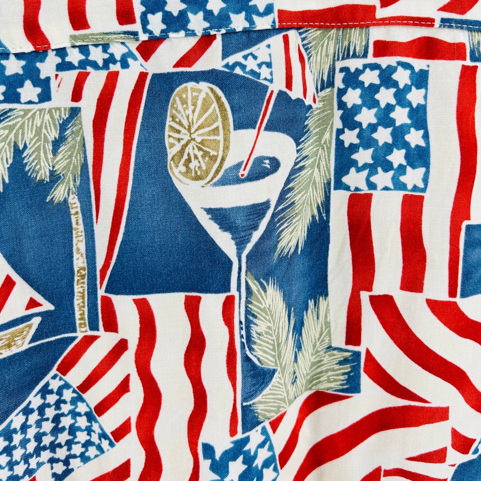 Vintage 90s Compra Moda Red White Blue Patriotic Flag Shirt
