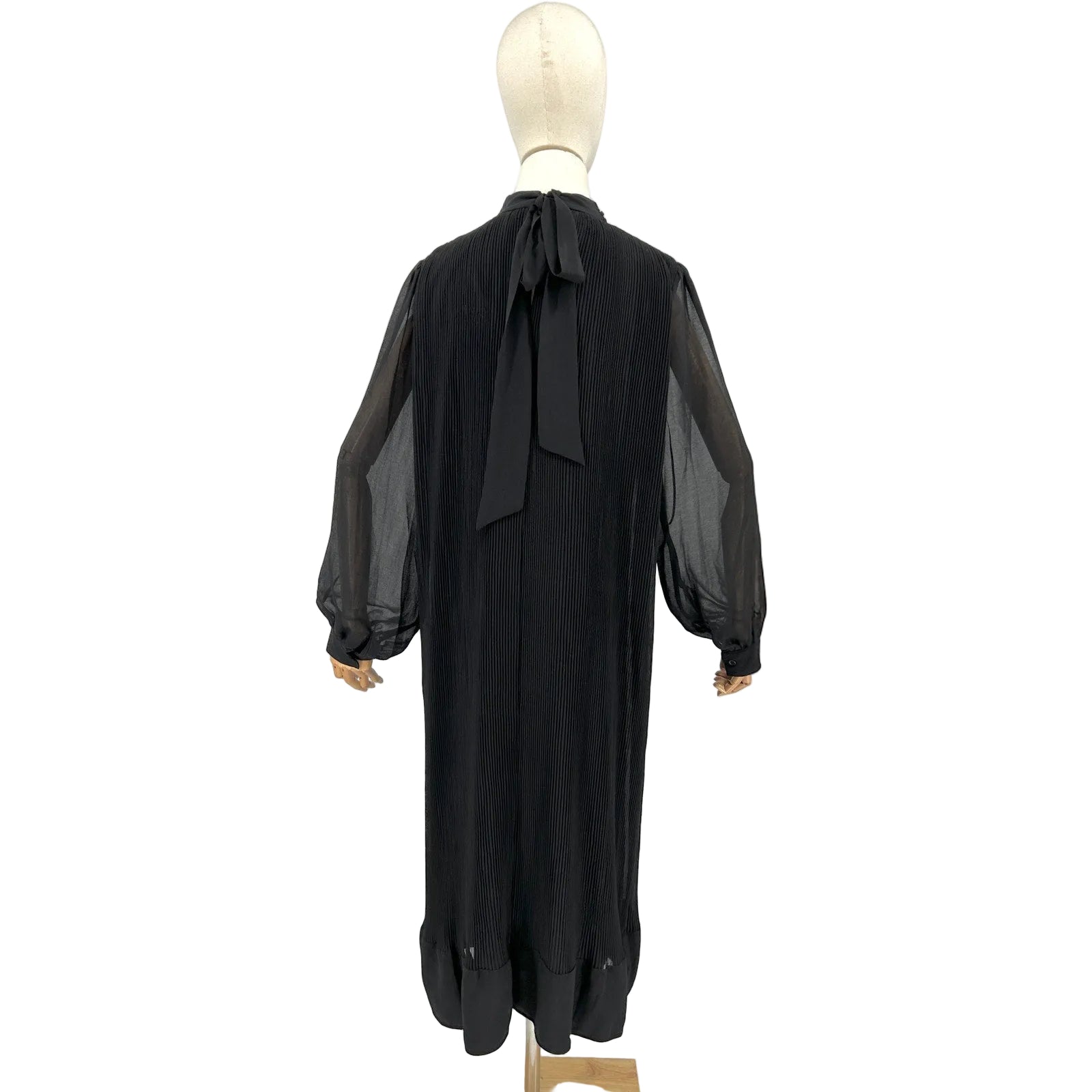Elie Tahari Black Micro Pleat Sheer Sleeve Maxi Dress