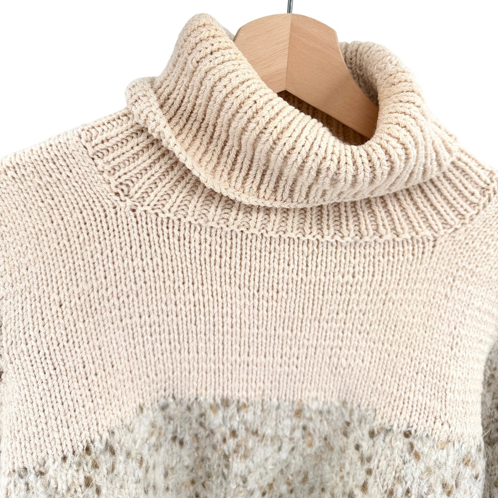 Vintage 80s Handmade Cream Beige Chunky Turtleneck Balloon Sleeve Sweater