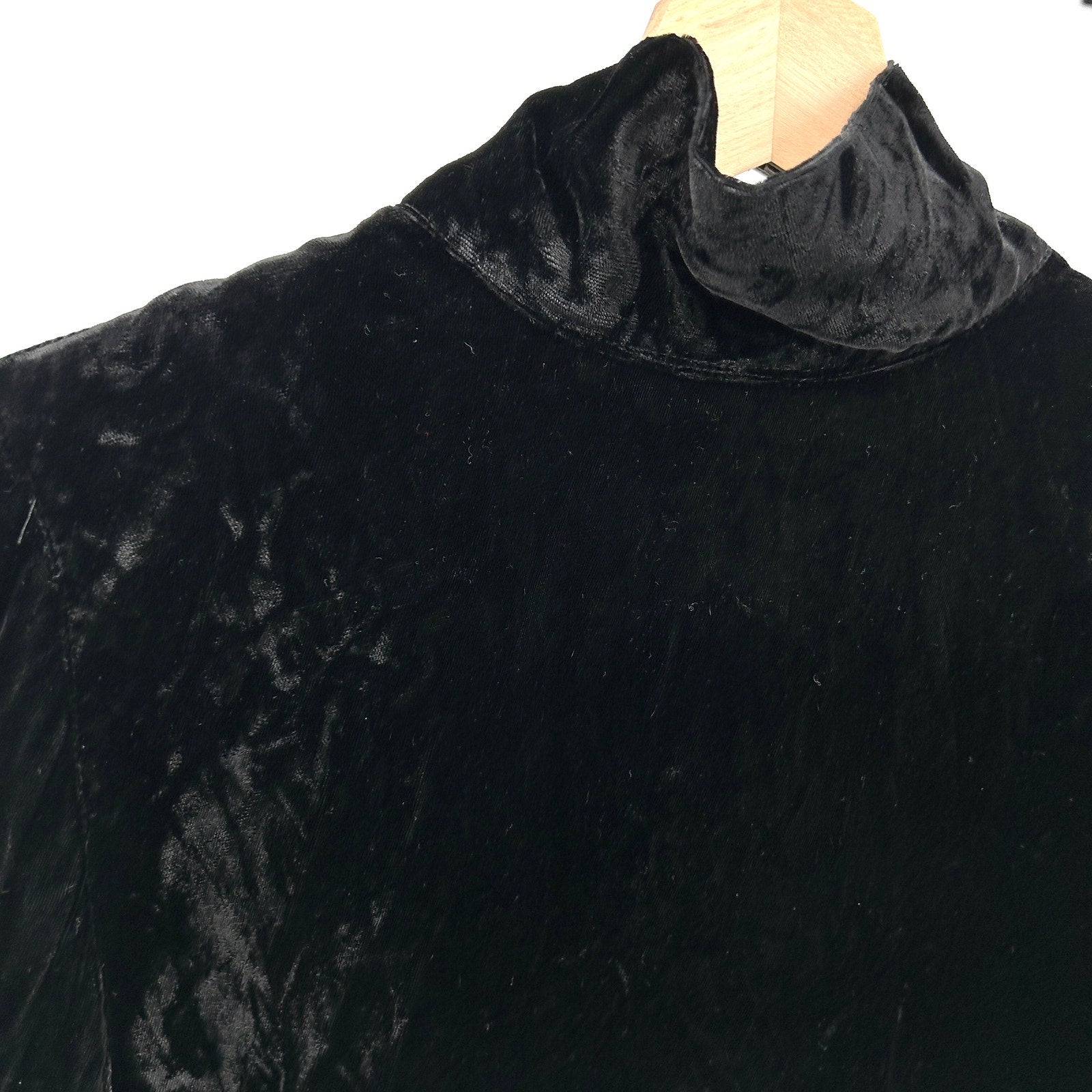 Vintage 90s Double D Ranch Black Crushed Velvet Turtleneck Top