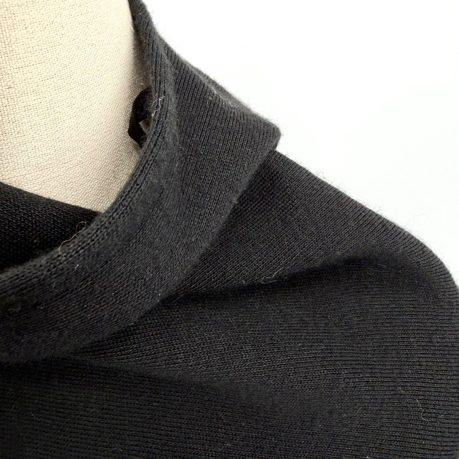 Caruana Black Heavy Knit Genuine Fur Trim Elegant Outerwear Cape Ruana