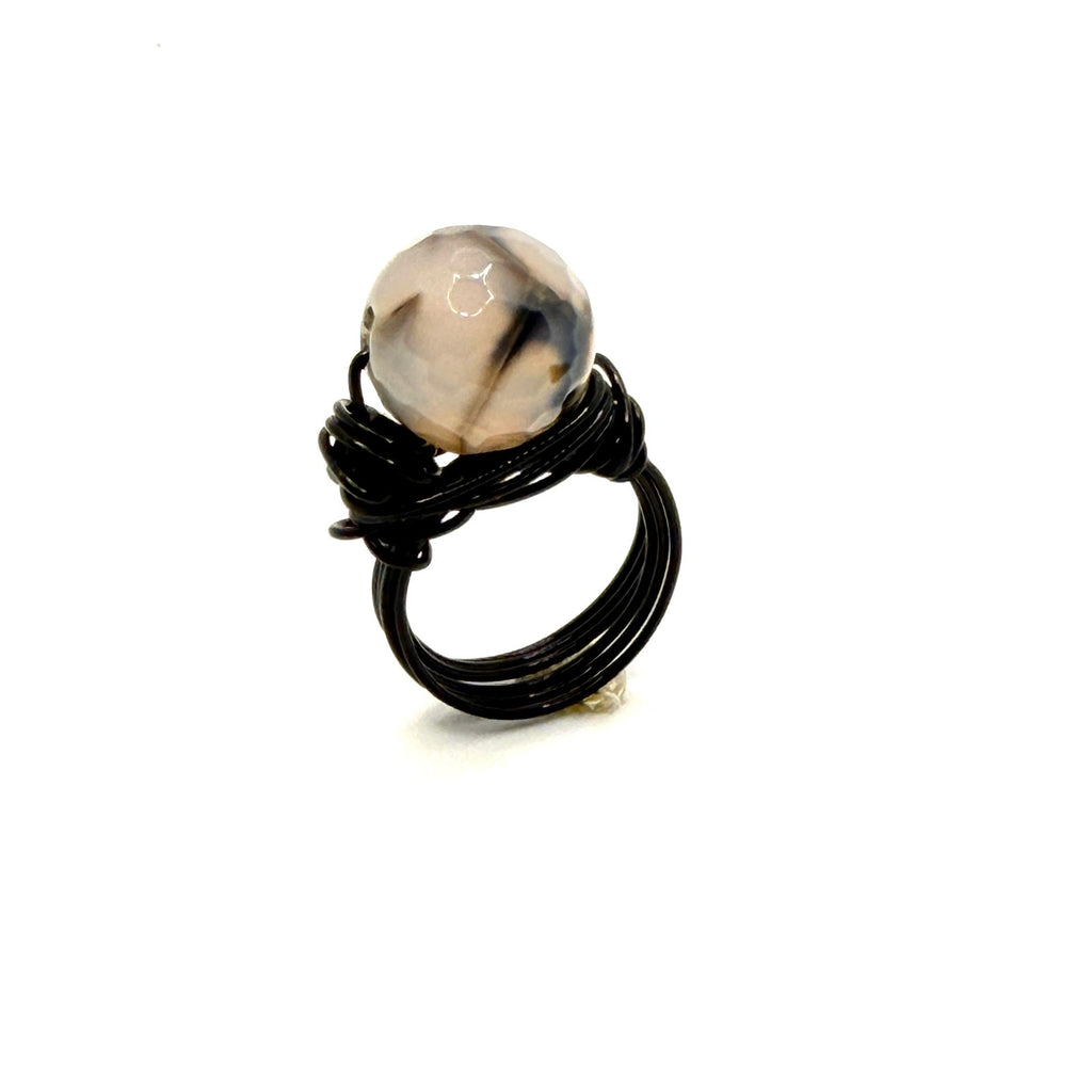 Vintage 90s Black Dendritic Agate Boho Wire Wrapped Faceted Orb Ring
