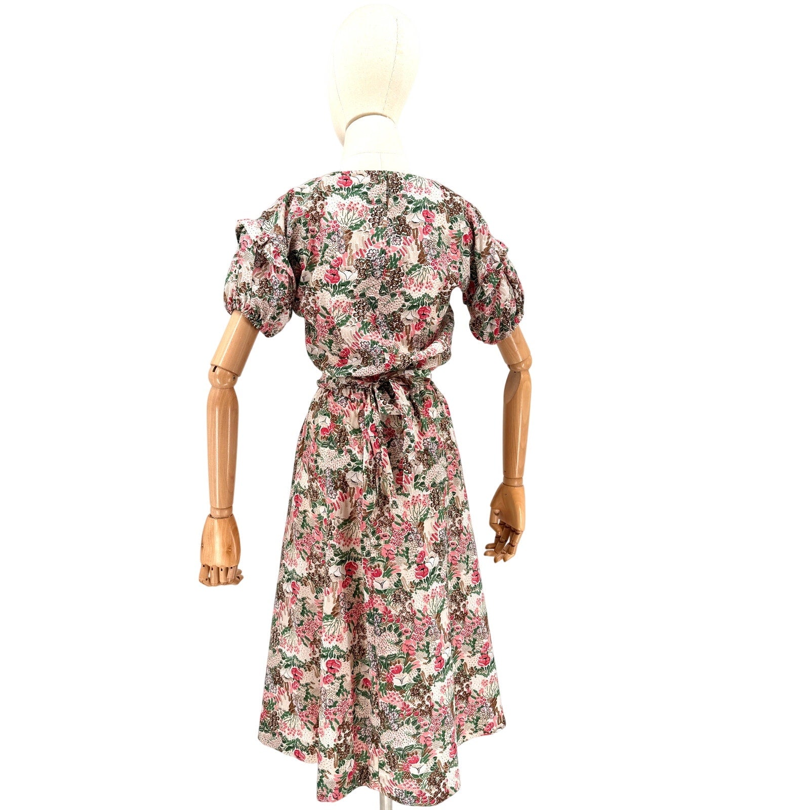 Vintage 80s Pink Floral Handmade Short Sleeve Fit & Flare Dress