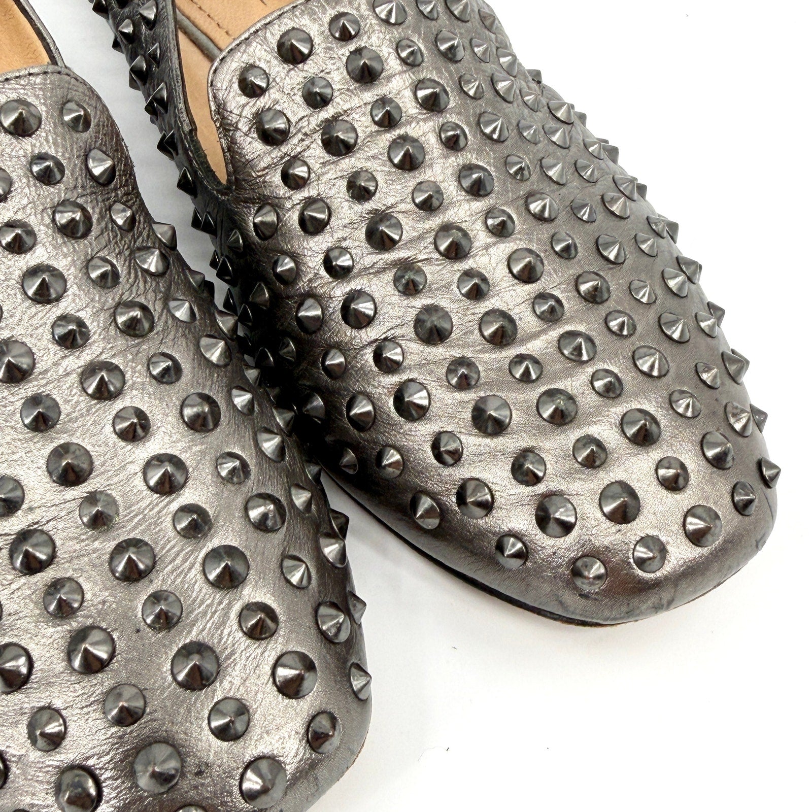 Kenneth Cole Gunmetal Silver Studded Leather Hard Time Loafers