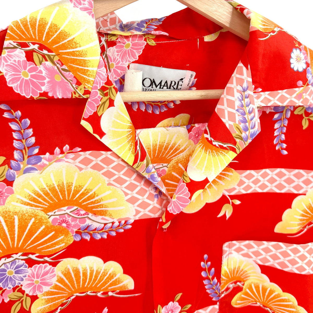 Vintage 90s Pomare Hawaii Red Japanese Theme Hawaiian Shirt