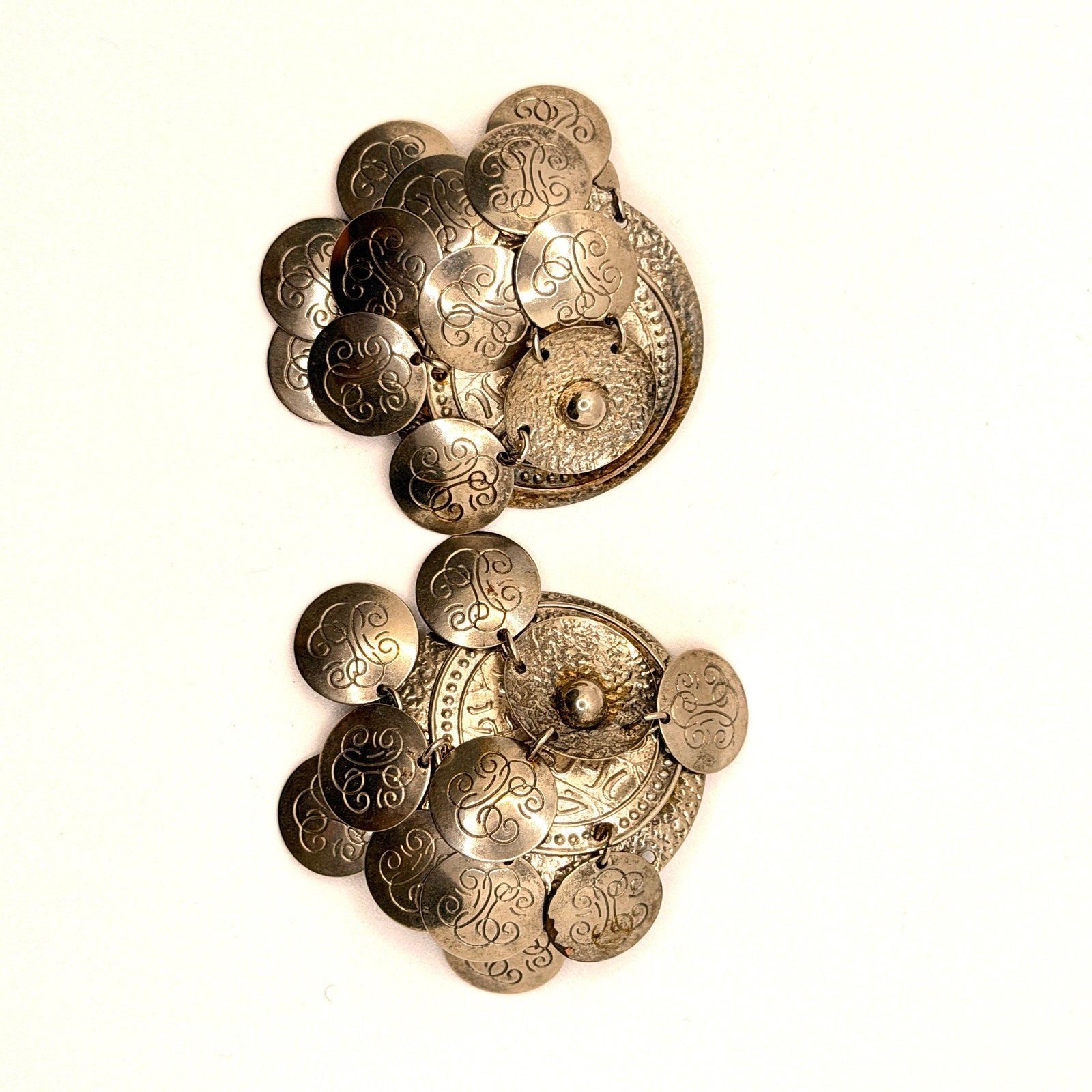 Vintage 90s Silver Tone Textured Multi Coin Dangle Cluster Clip On Earrings