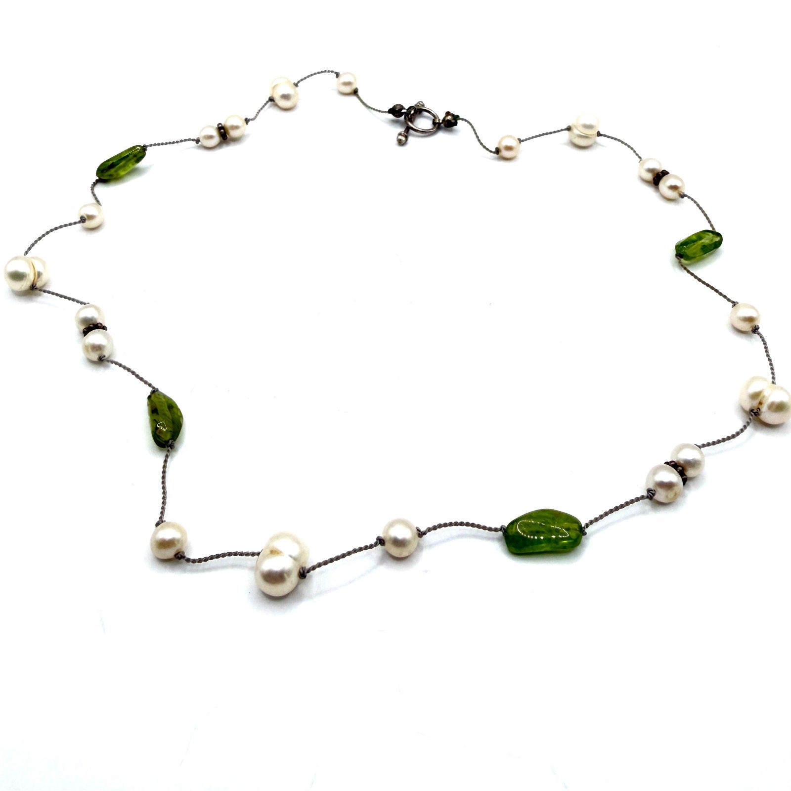 Vintage 90s Sterling Silver Peridot Freshwater Pearl Floating Strand Necklace