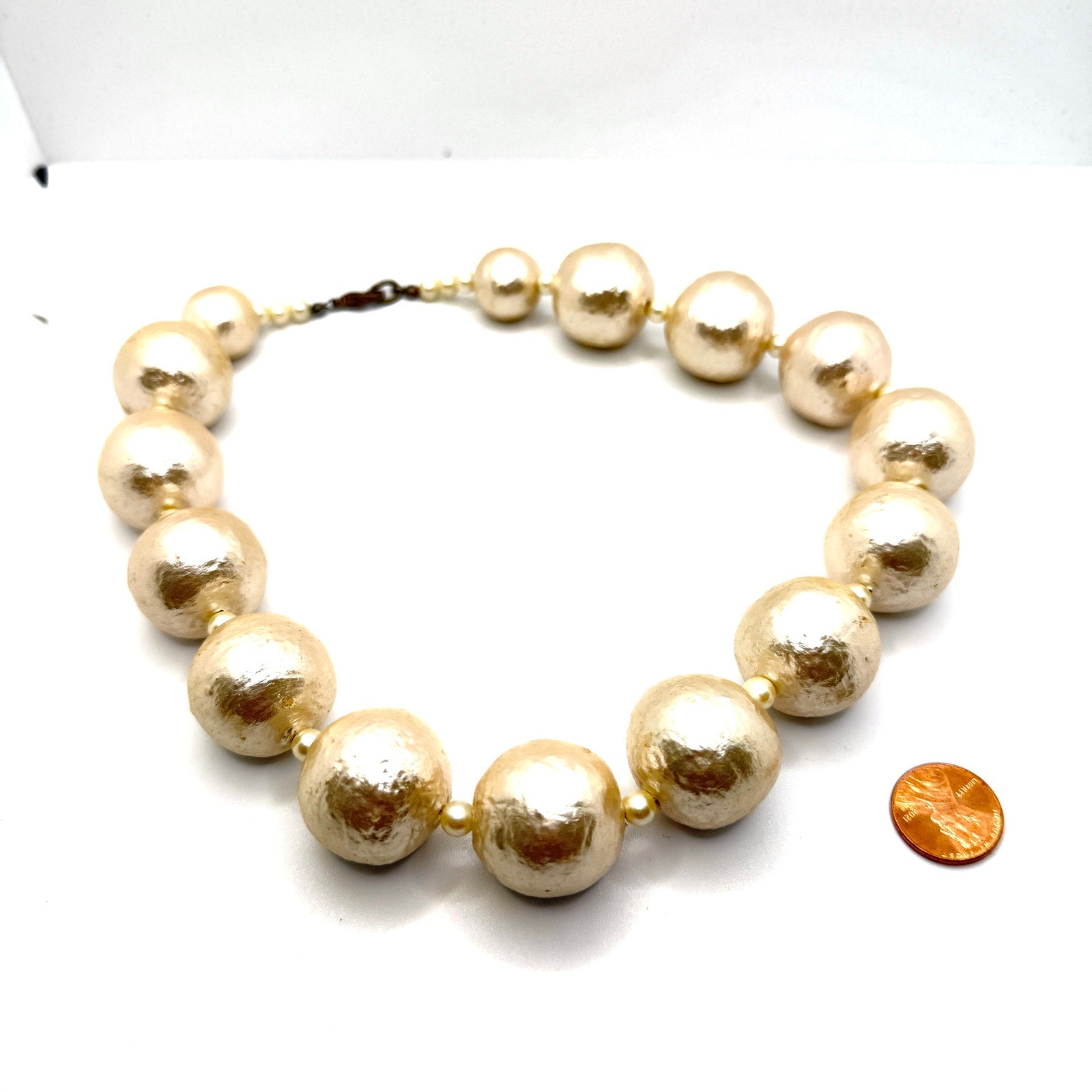 Vintage 90s Mother of Pearl Chunky Oversized Statement Necklace