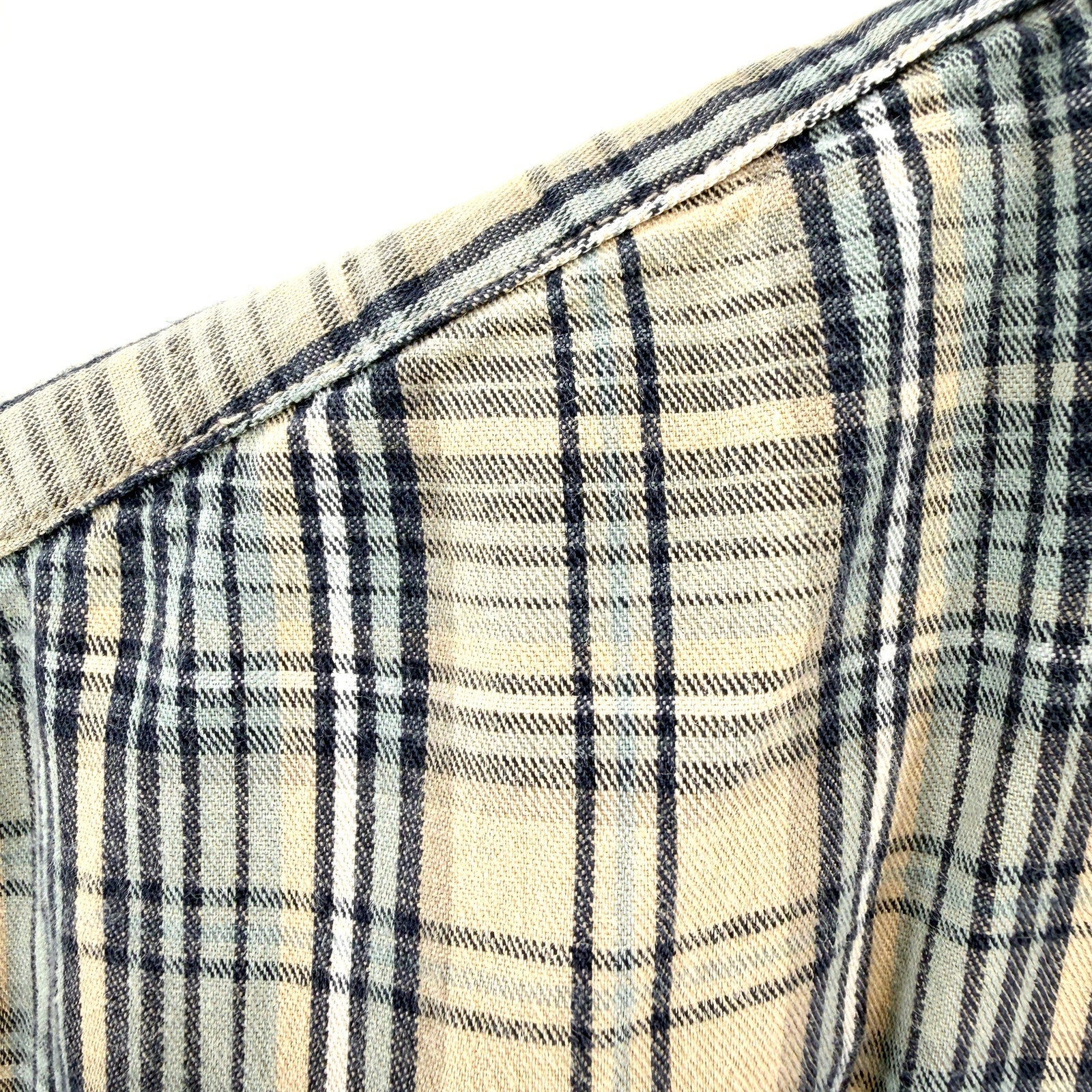 Vintage Y2K Gap Blue Tan Plaid 100% Cotton Minimalist Grunge Button Down Shirt