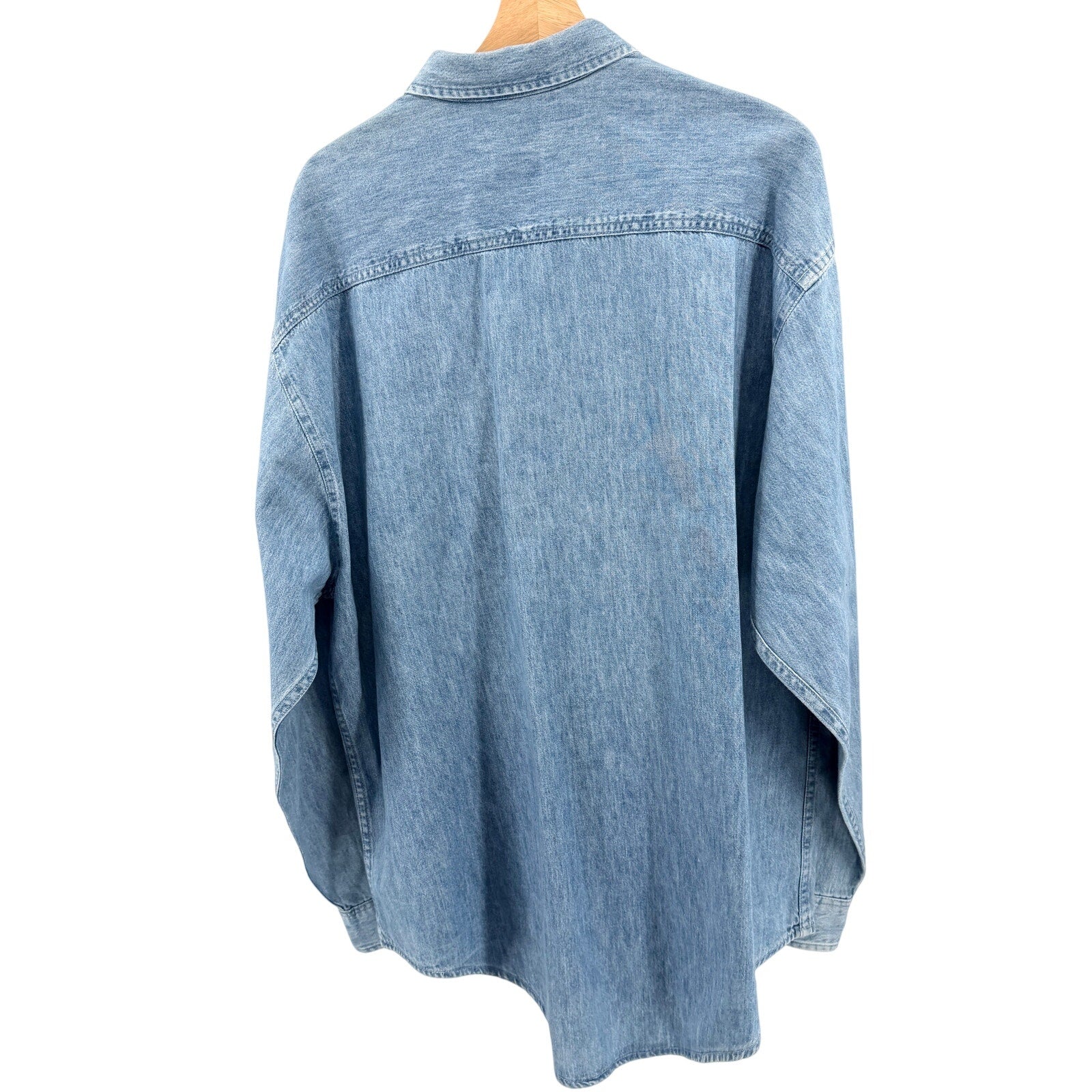 MINT Vintage 90s GAP Blue 100% Cotton Double Pocket Button Down Denim Shirt