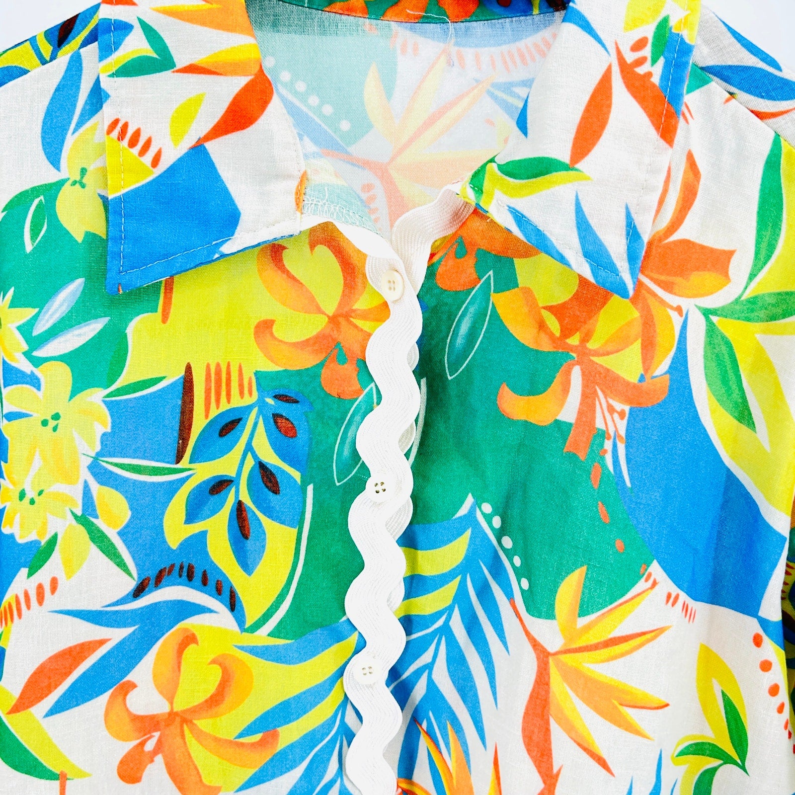 Vintage 70s Handmade Multicolor 100% Cotton Tropical Ric Rac Button Down Shirt