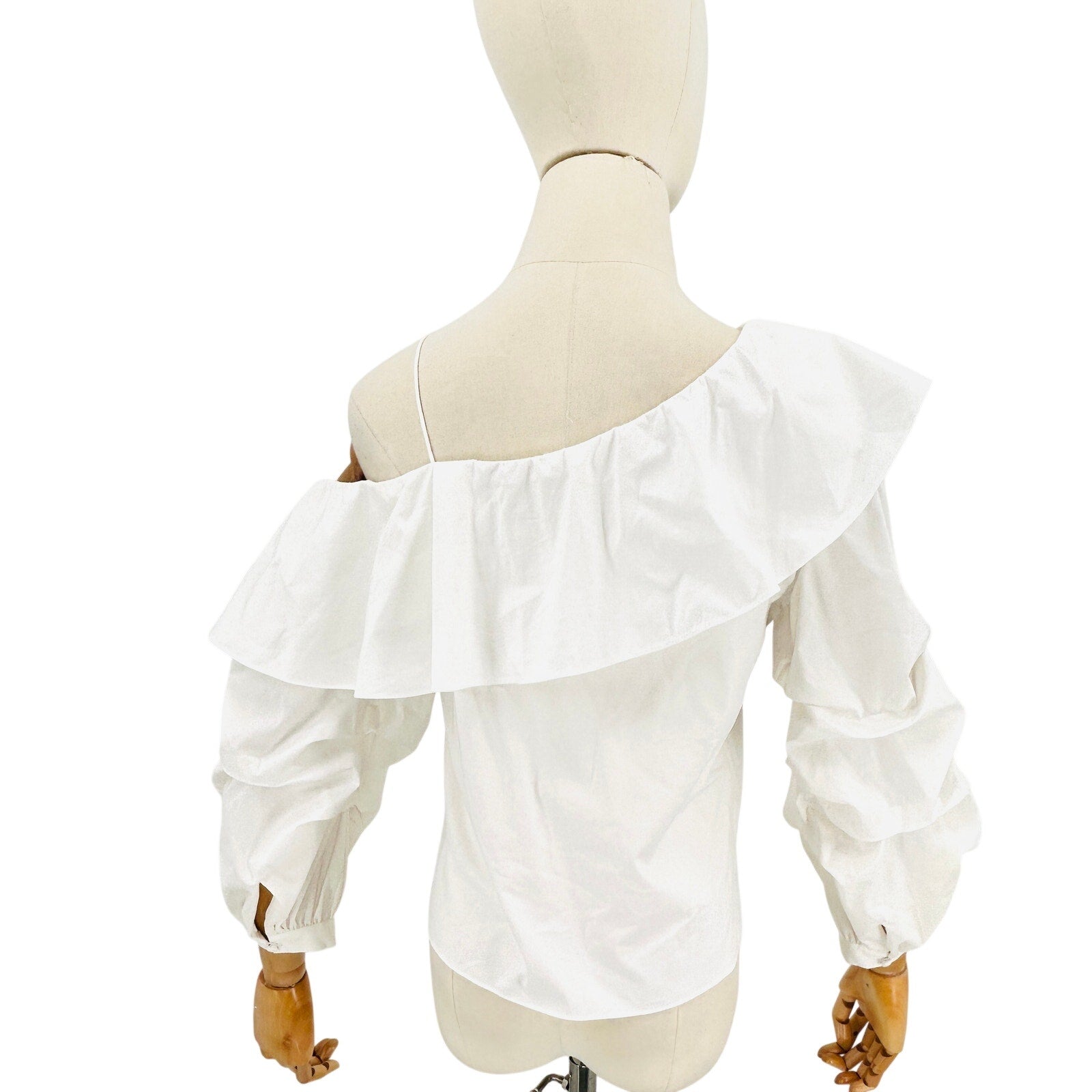 alice + olivia White Off-Shoulder Ruffle Statement Blouse Top