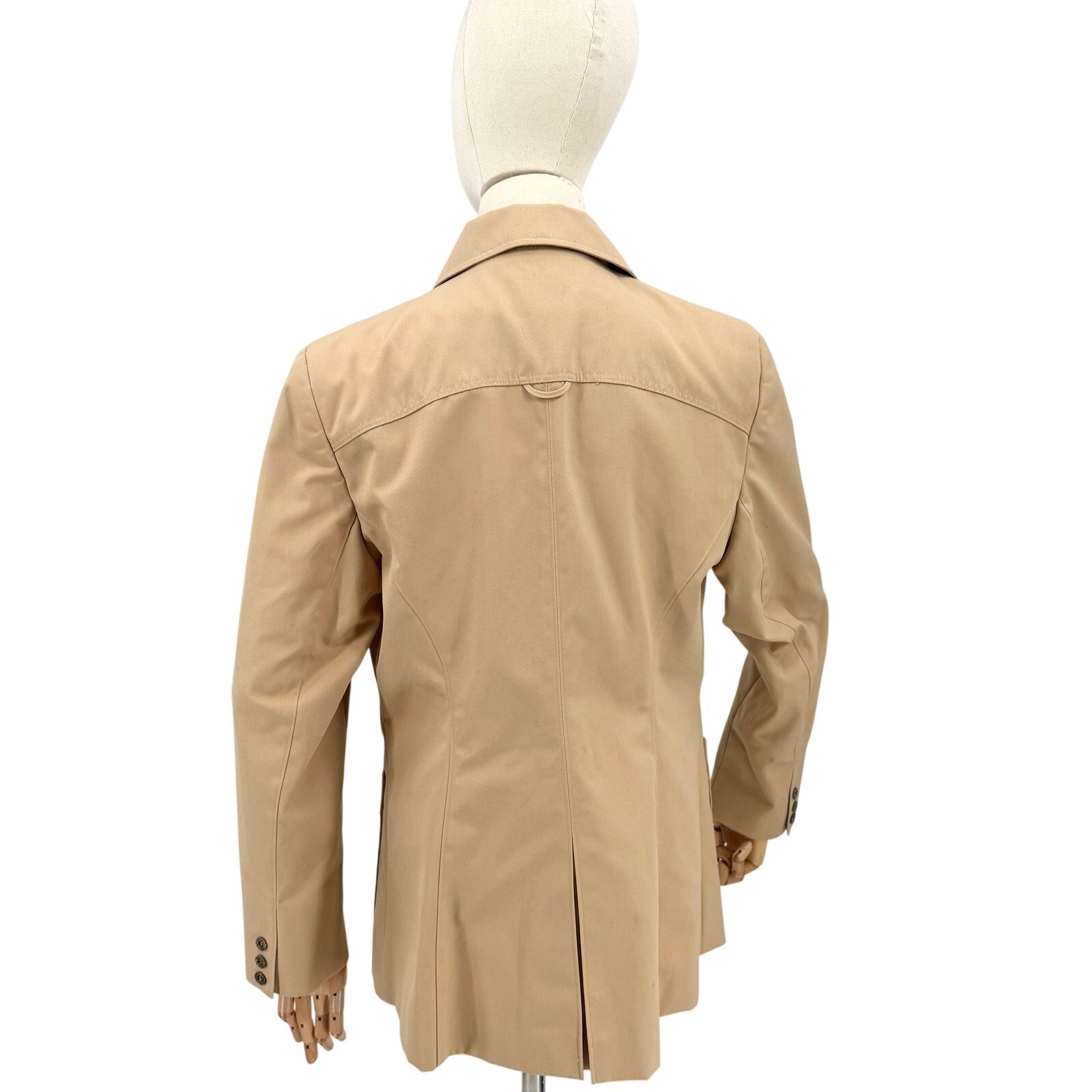 Vintage 80s Etienne Aigner Tan Equestrian Logo Clasp Pockets Blazer Jacket