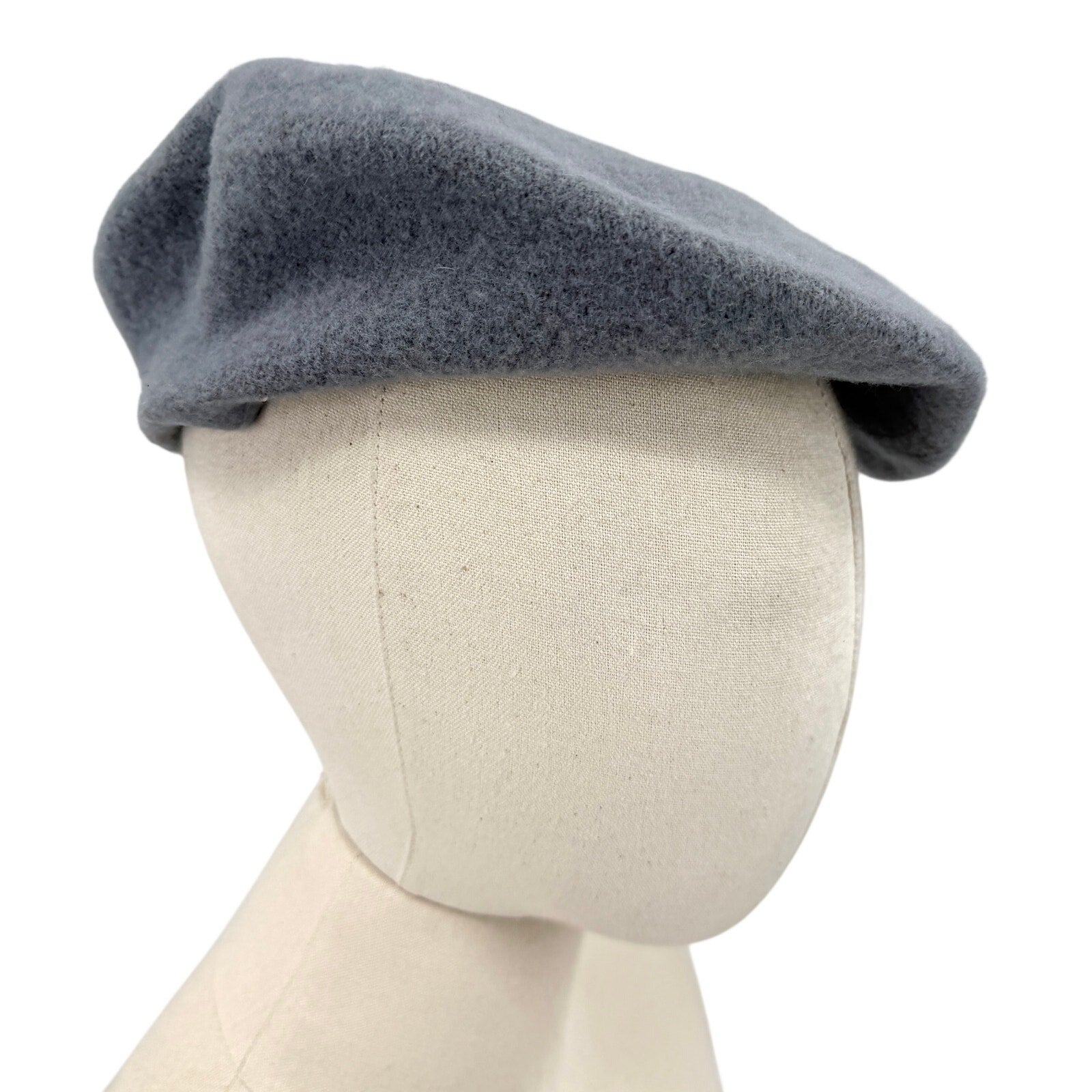 Vintage 70s Beret Basque De Luxe Gray 100% Wool Classic French Beret Hat