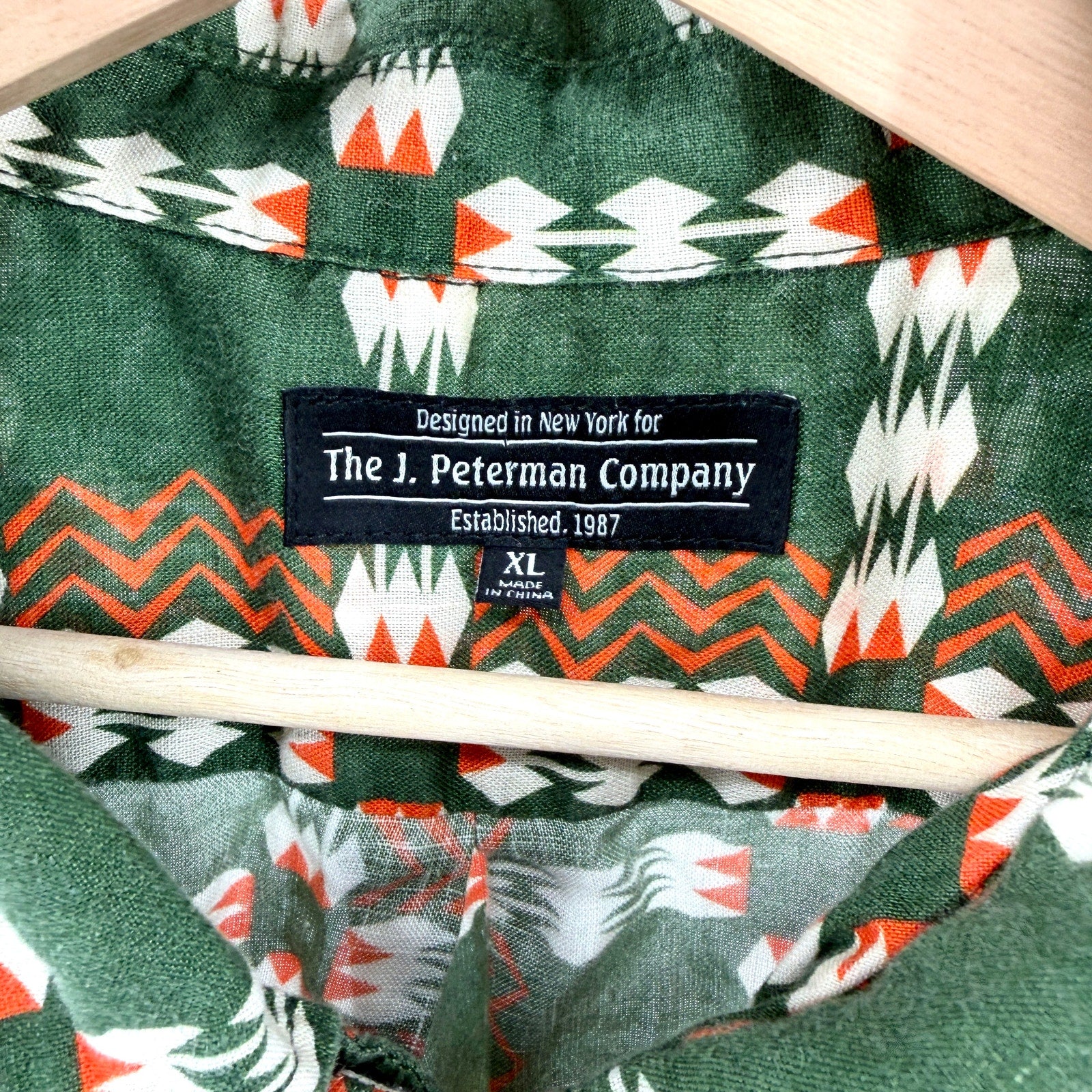 J. Peterman Company Green 100% Linen Tribal Print Short Sleeve Shirt