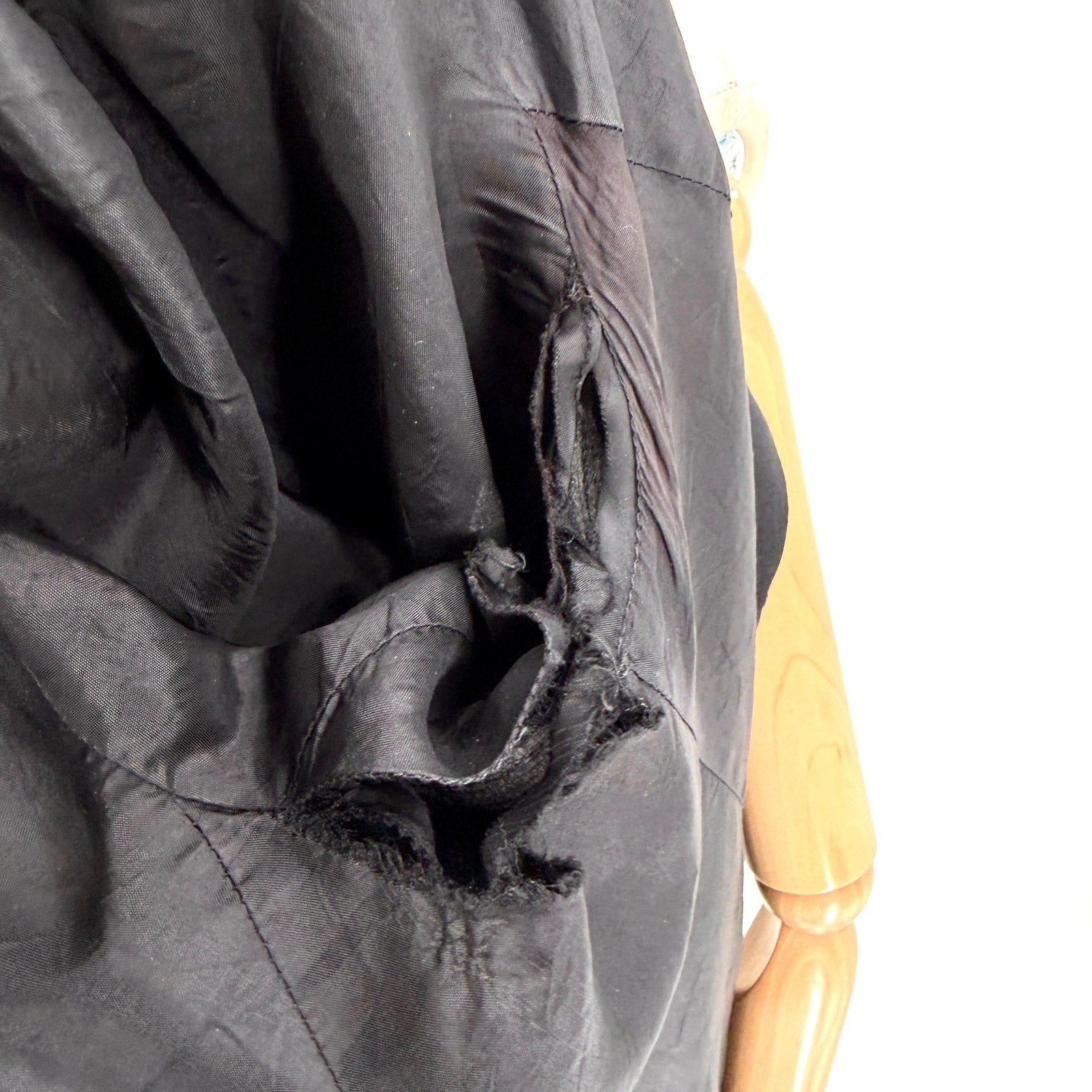 Vintage 80s Lolita Lempicka Black 100% Wool Sharp Tailoring Puff Sleeve Blazer