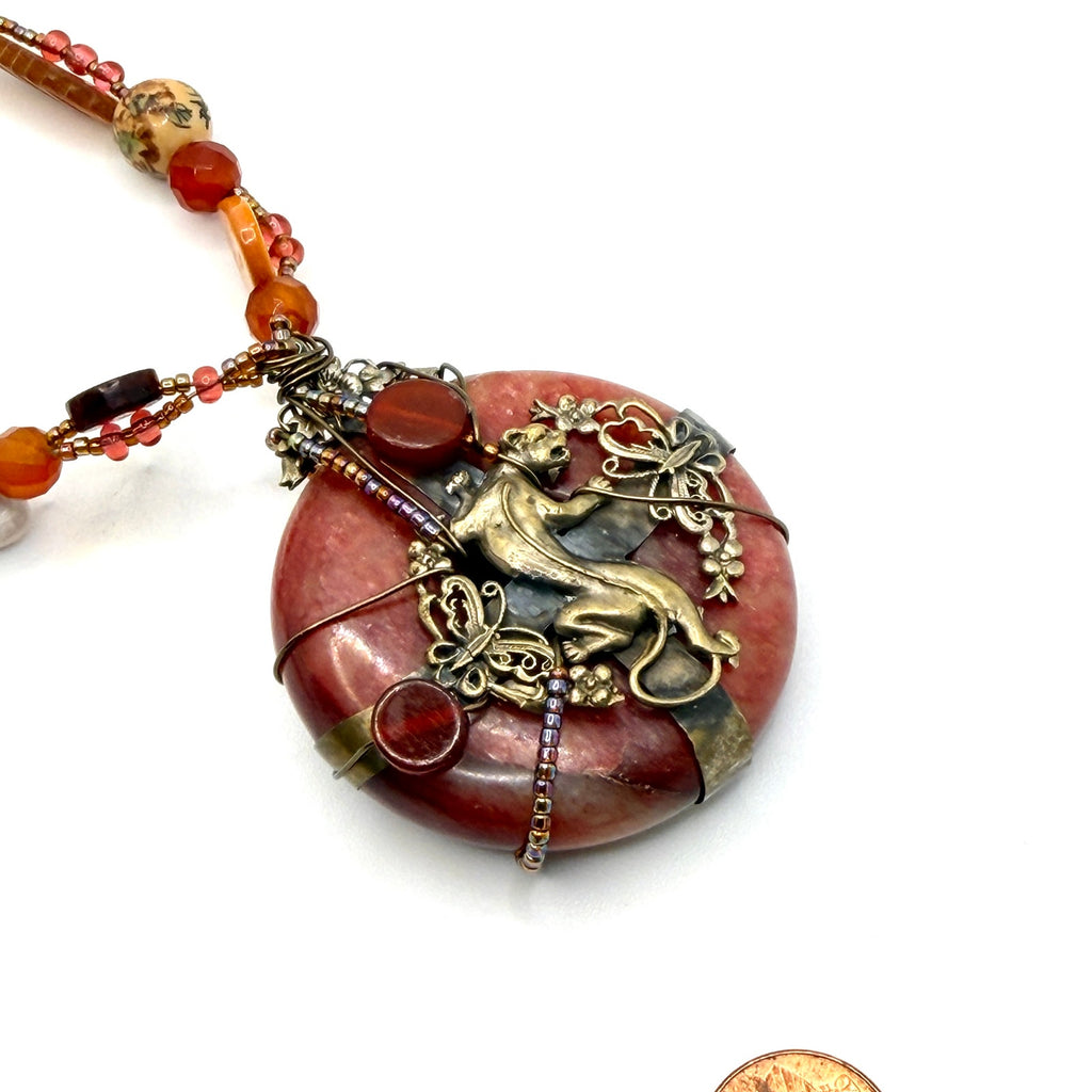 Vintage 90s Chinoiserie Red Jade Panther Carved Immortal Carnelian Necklace