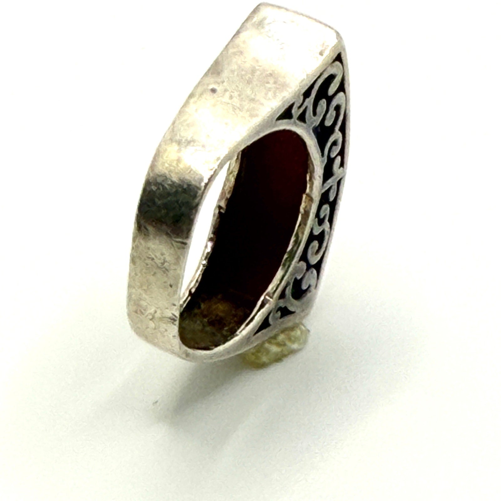 Vintage 80s Red Jasper Sterling Silver Stamped Filigree Cross Arched Ring