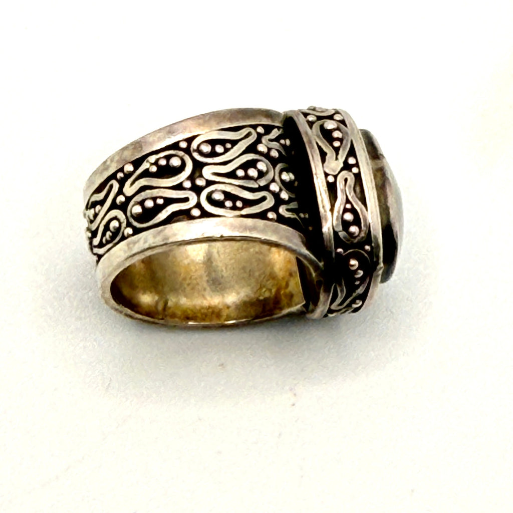 Vintage 90s Sterling Silver Stamped Mother of Pearl Ornate Statement Ring