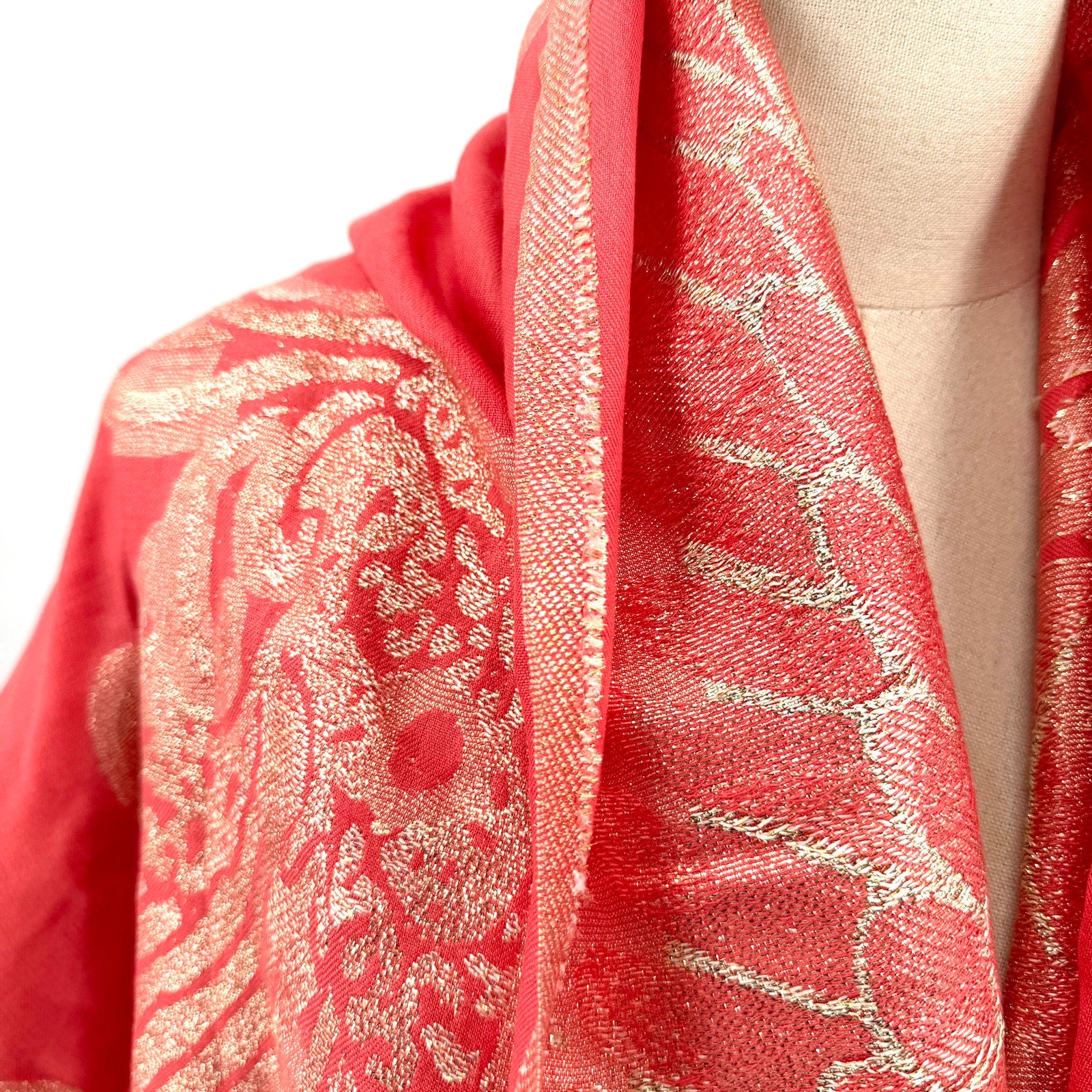 Vintage Y2K Coral Peach Cashmere Gold Metallic Thread Pashmina Shawl
