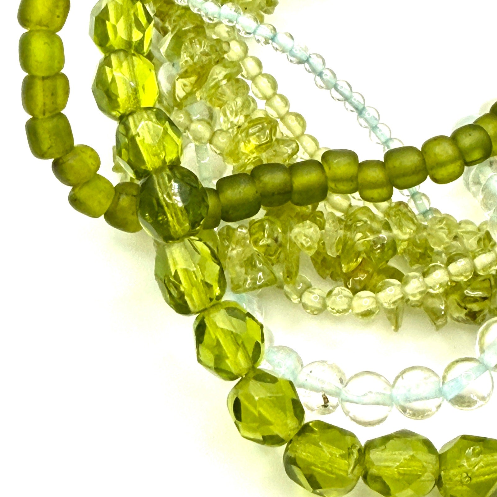 Vintage 90s Green Peridot Multi Strand Beaded Sterling Silver Clasp Bracelet