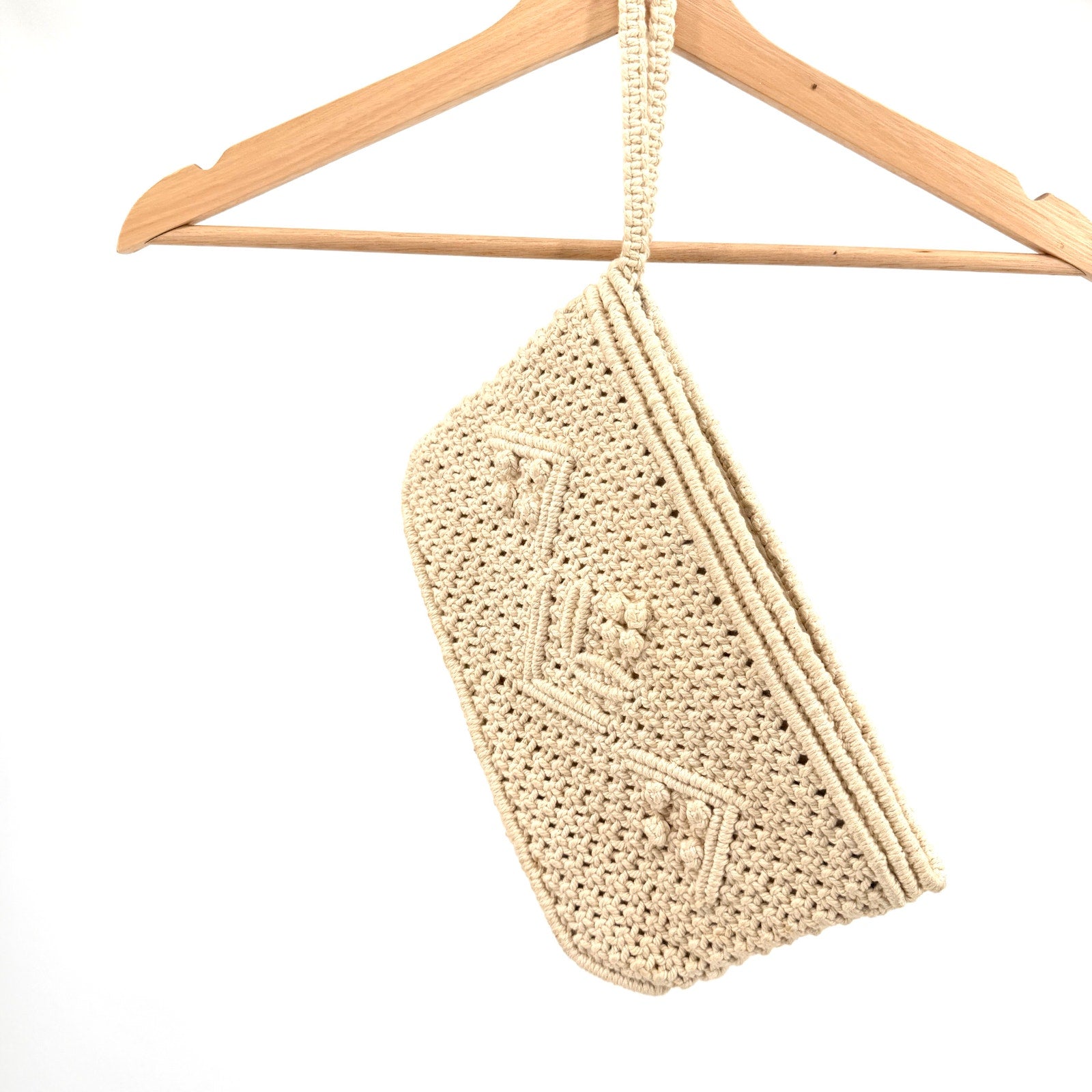 Vintage 90s Cream 100% Cotton Macrame Popcorn Knit Wristlet Clutch