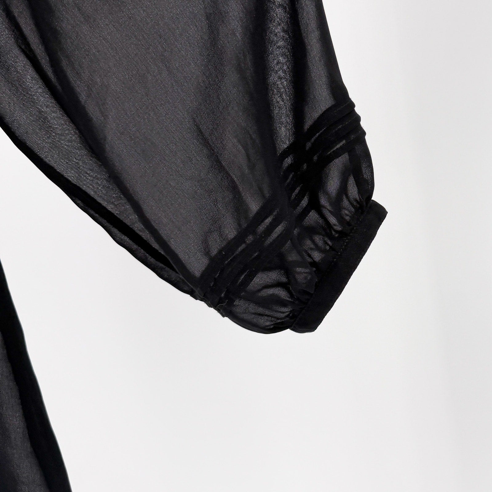 Black 100% Silk Minimalist Pintuck Pleated Sheer V Neck Peasant Blouse Top