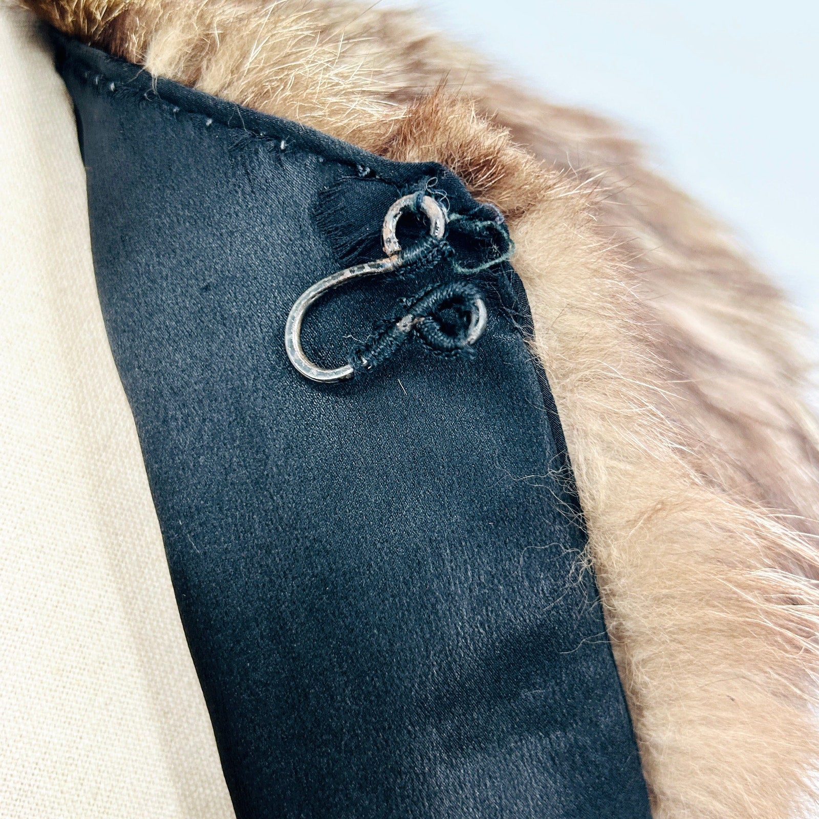 Vintage 50s Brown Genuine Fur Long Pile Glam Capelet Stole