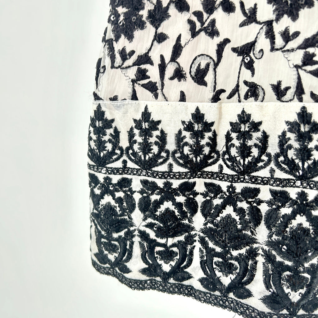 Vintage Y2K Chiffon Studio Black White Embroidered Silk Indian Kurta