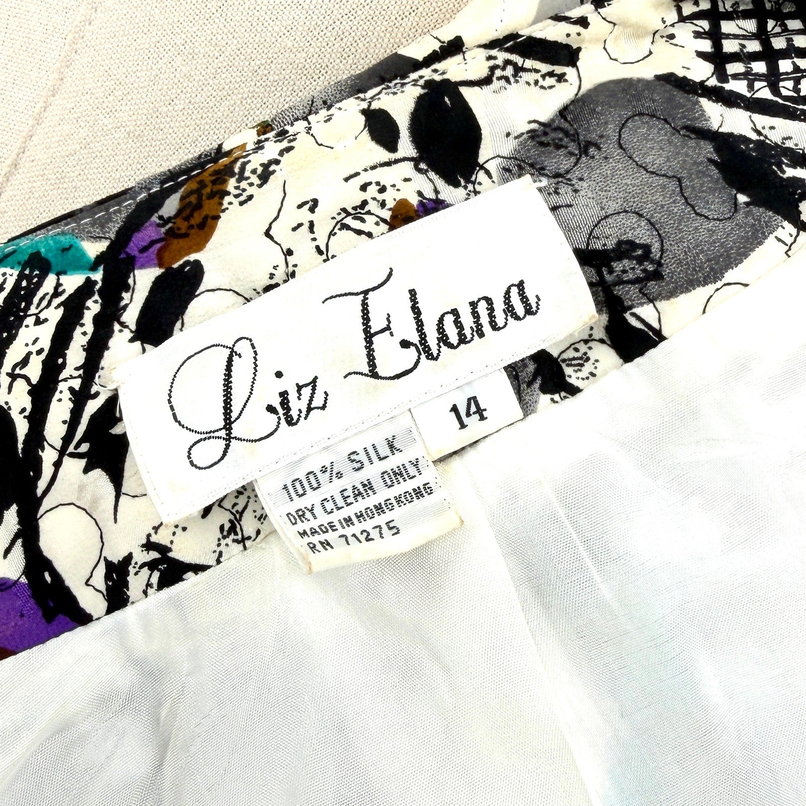 Vintage 80s Liz Elana White Black Abstract 100% Silk Quilted Peplum Jacket