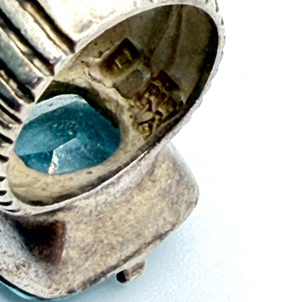 Vintage 70s Blue Topaz Sterling Silver Polish Modernist Hallmarked Ribbed Ring