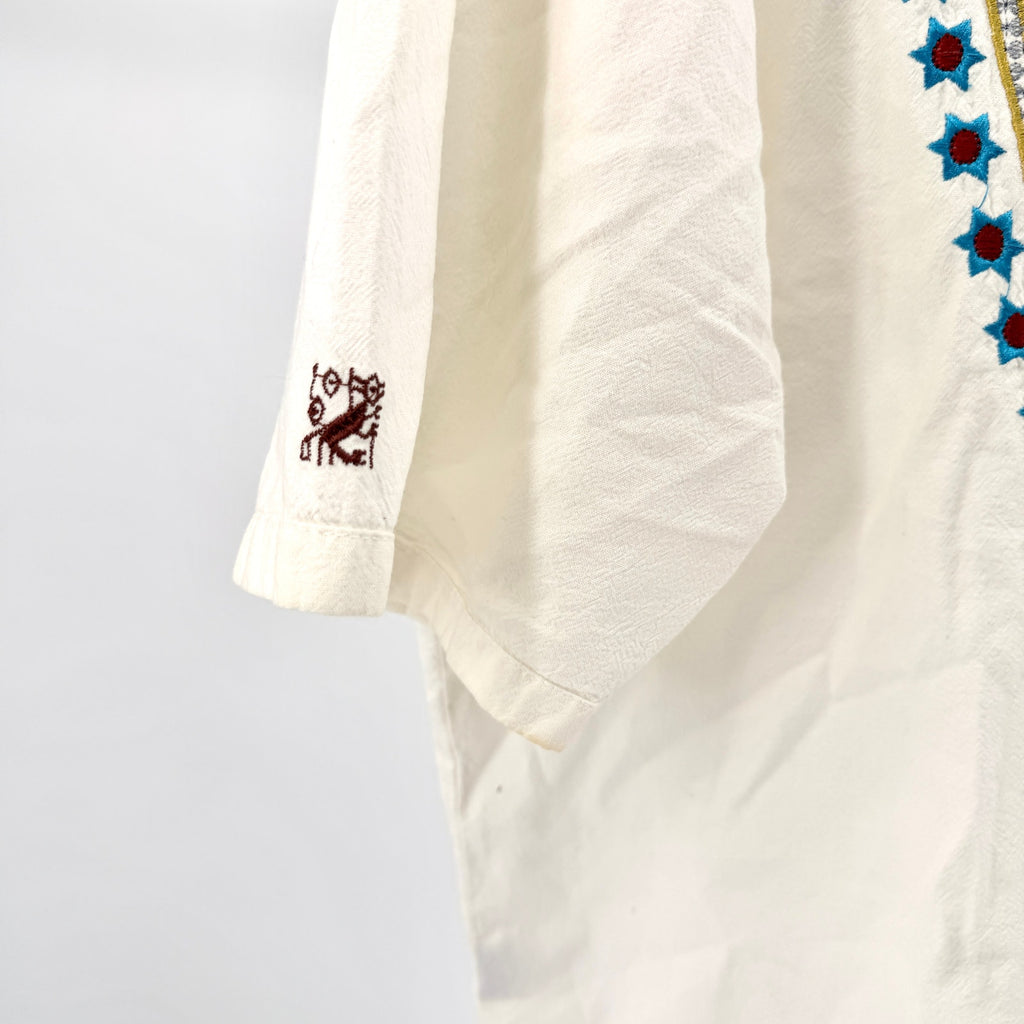 Vintage 80s Ayme Off White 100% Cotton Embroidered Short Sleeve Shirt