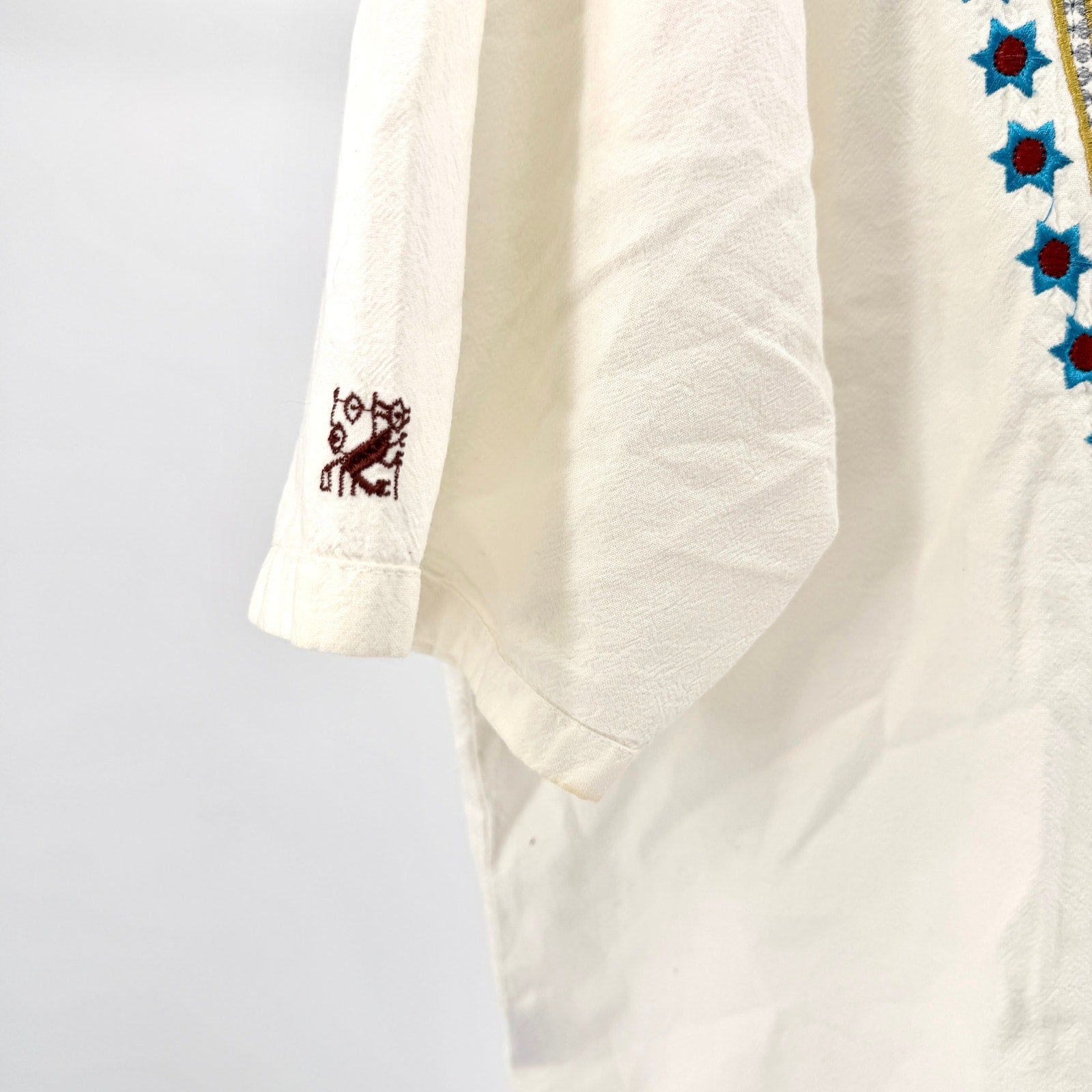Vintage 80s Ayme Off White 100% Cotton Embroidered Short Sleeve Shirt