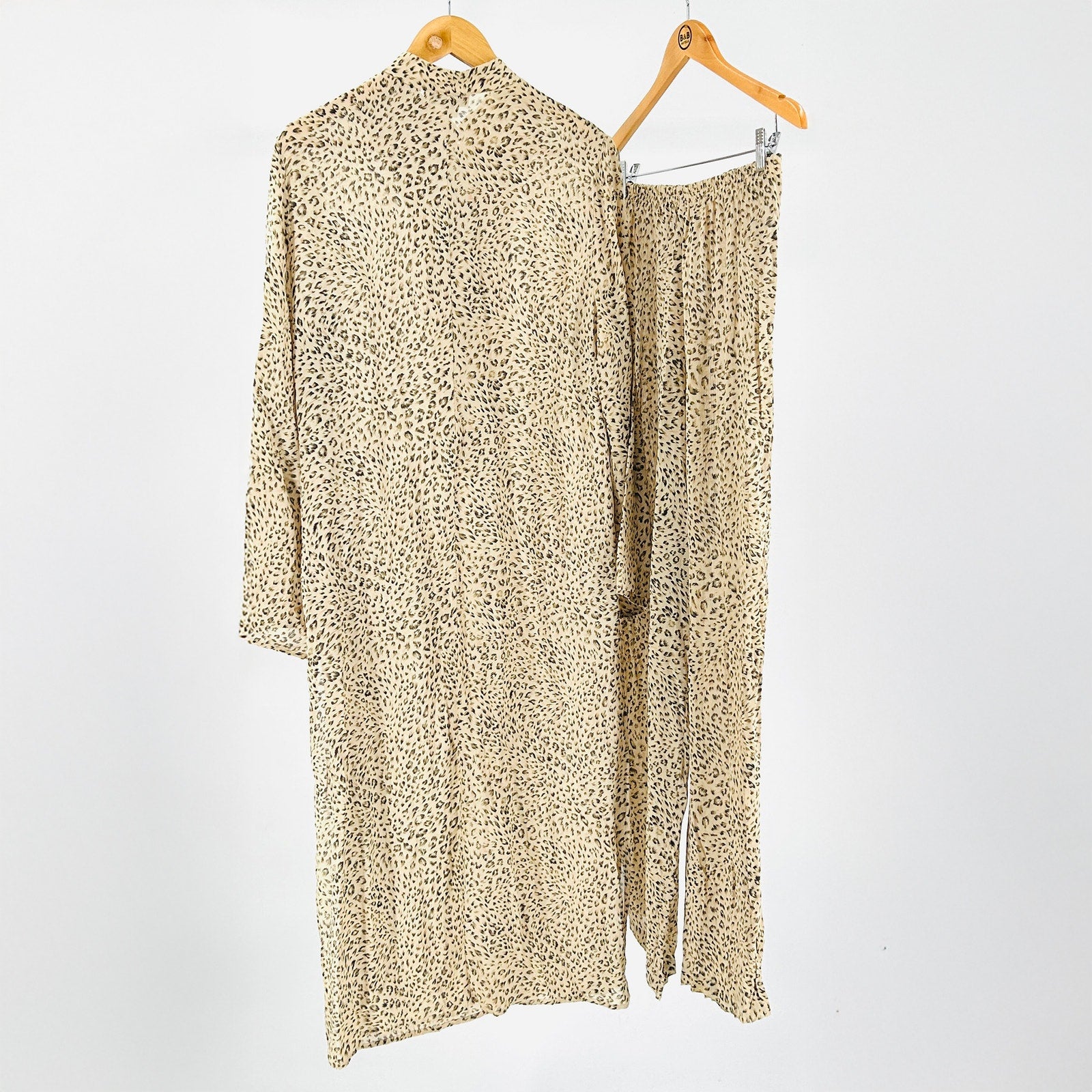 Vintage 80s Nira Nira New York Leopard Print Rayon Lounge Set