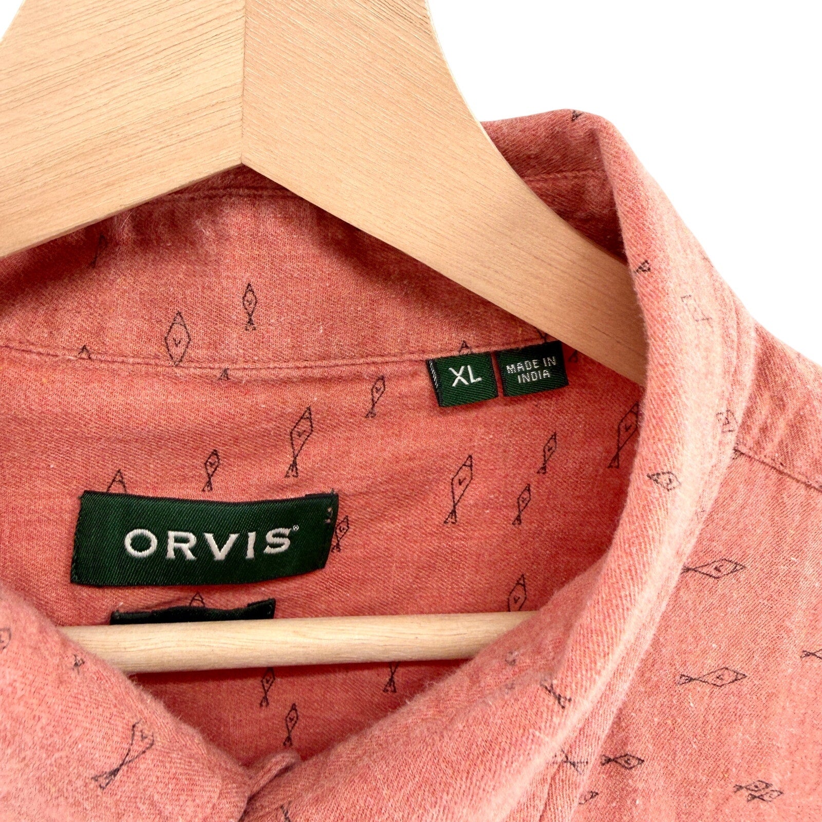 Orvis Orange Coral 100% Cotton Fish Print Short Sleeve Shirt
