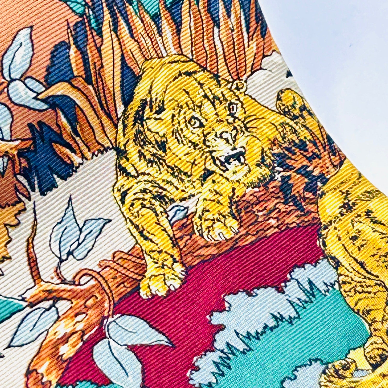 Vintage 90s Pure Silk Red Maroon Yellow Lion Tiger Print Necktie