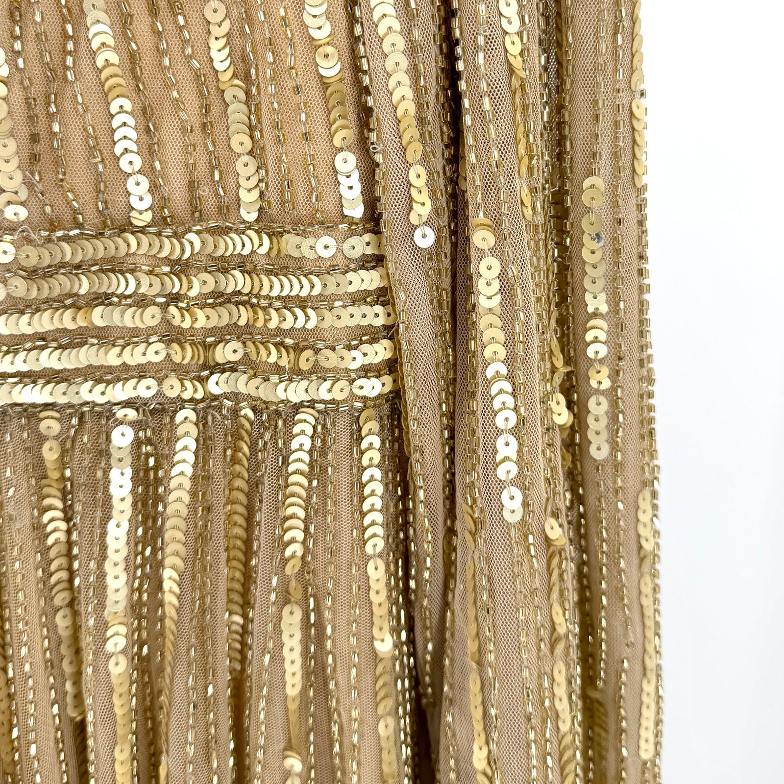 Mac Duggal Gold Beaded Sequin Elegant Long Sleeve V Neck Evening Gown Dress