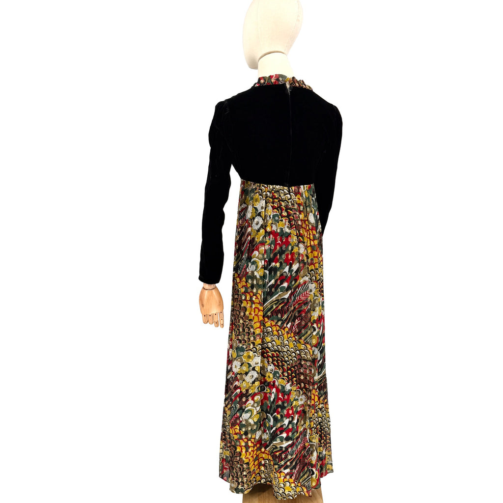 Vintage 70s Black Velvet Psychedelic Gold Empire Waist Evening Gown