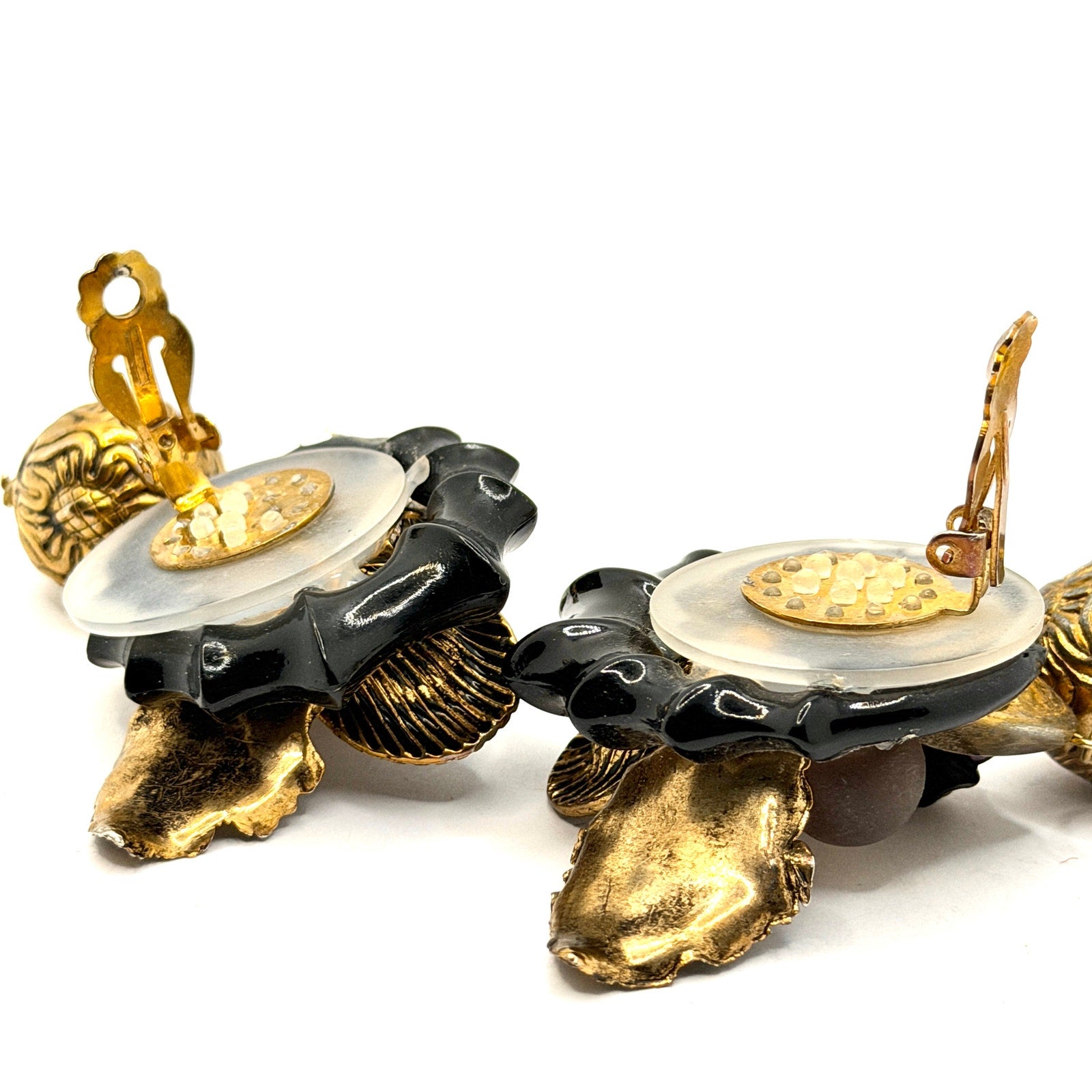 Vintage 80s Gold Tone Black Resin Lucite Flower Dangle Clip On Earrings